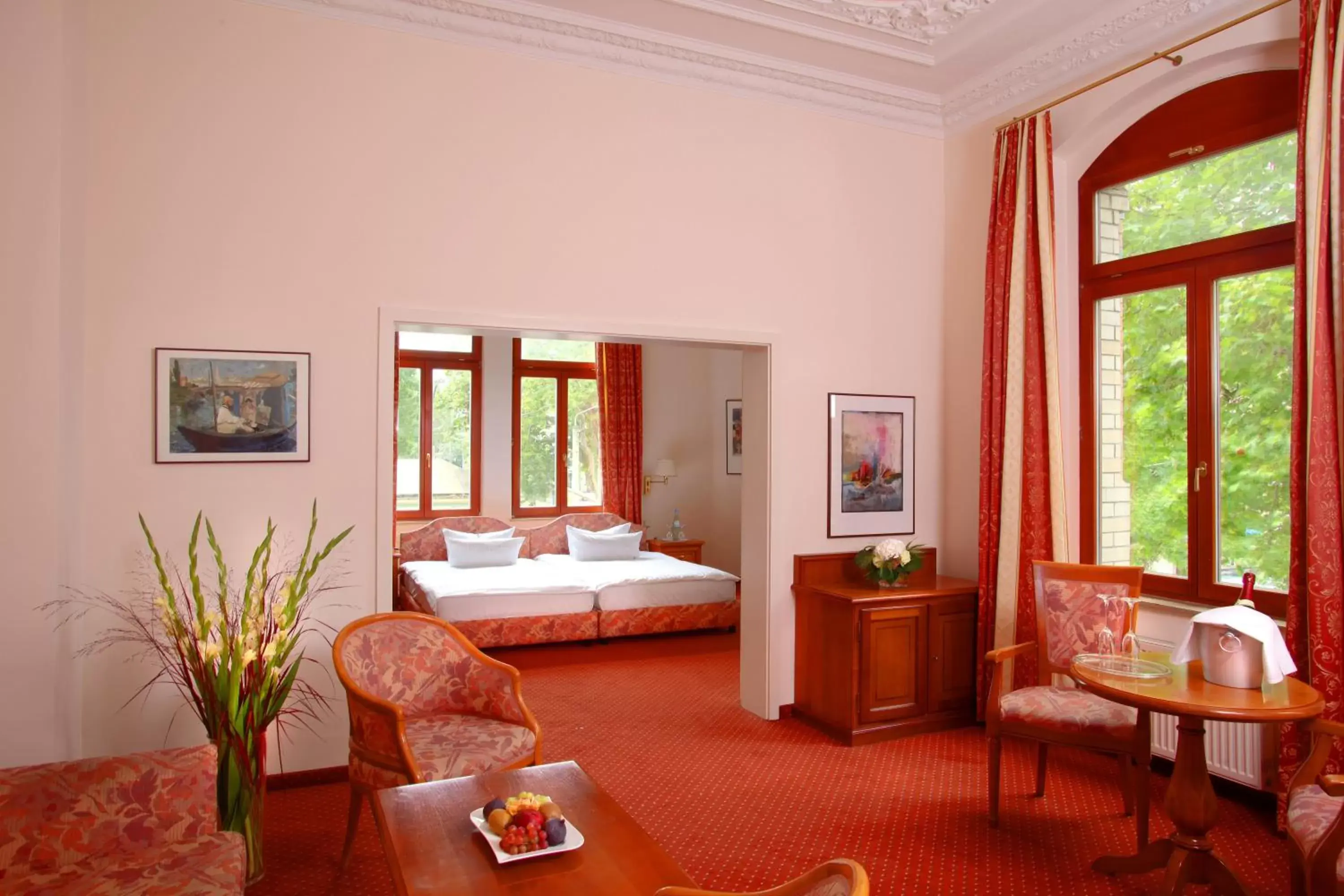 Photo of the whole room, Bed in Hotel Artushof