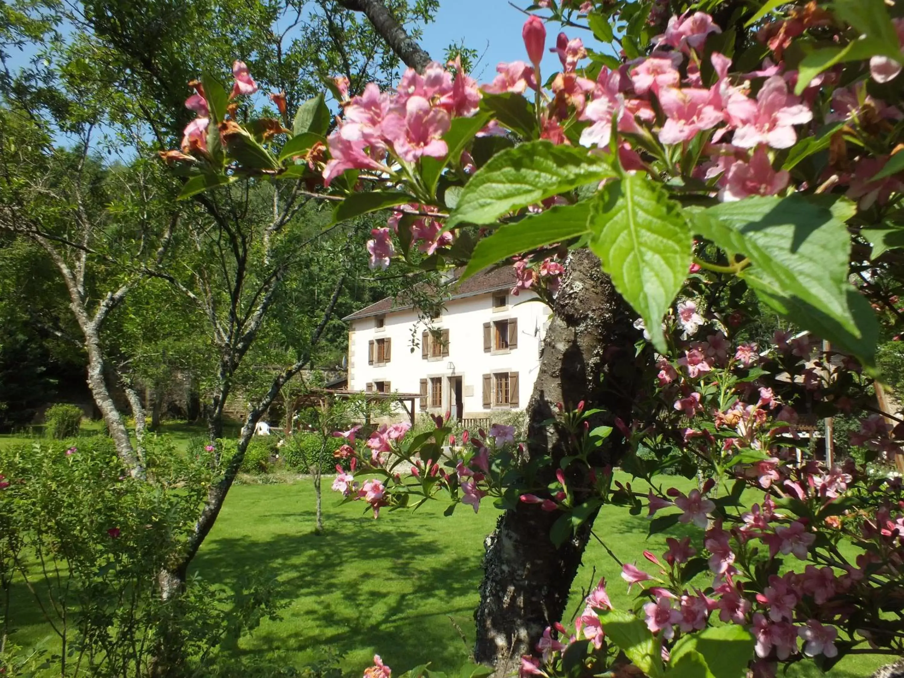 Property Building in Chambres d'hôtes La Charmante