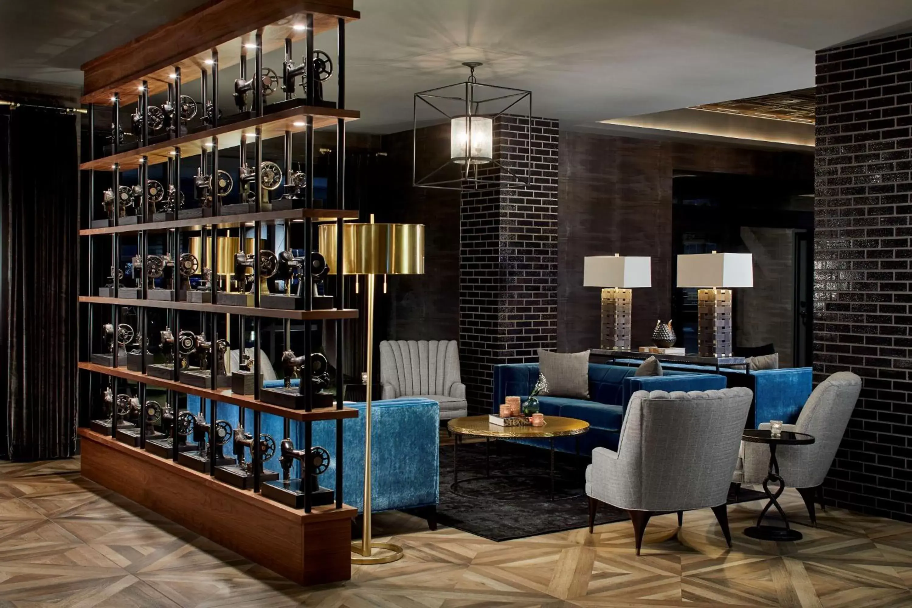 Lobby or reception, Lounge/Bar in Cumberland House Knoxville, Tapestry Collection by Hilton
