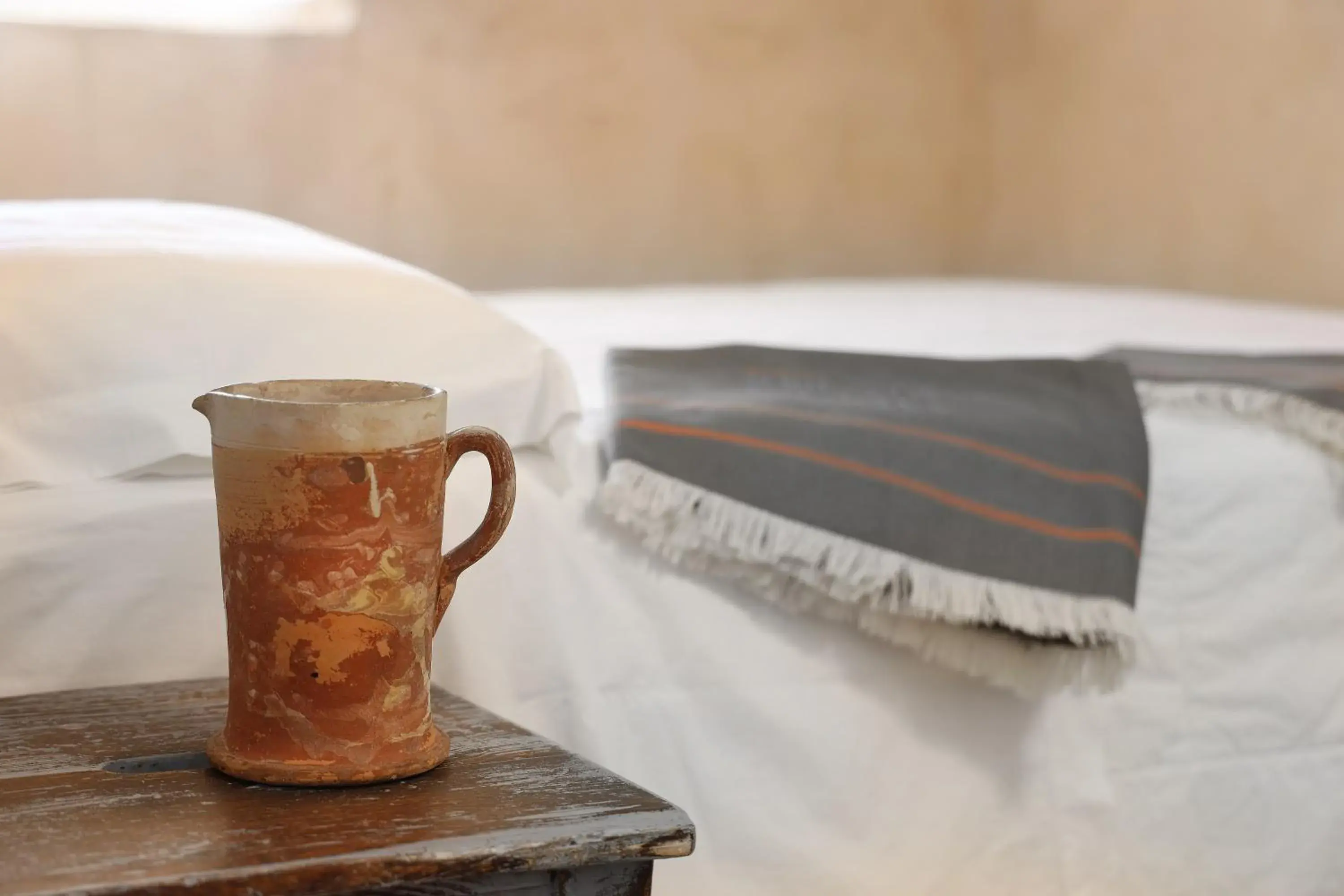 Decorative detail, Bed in Borgo Sentinella