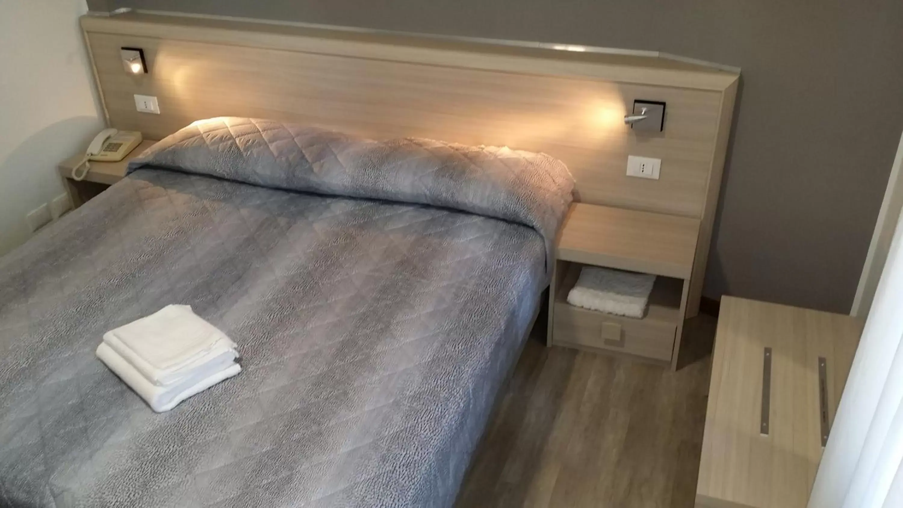 Bed in Flying Hotel