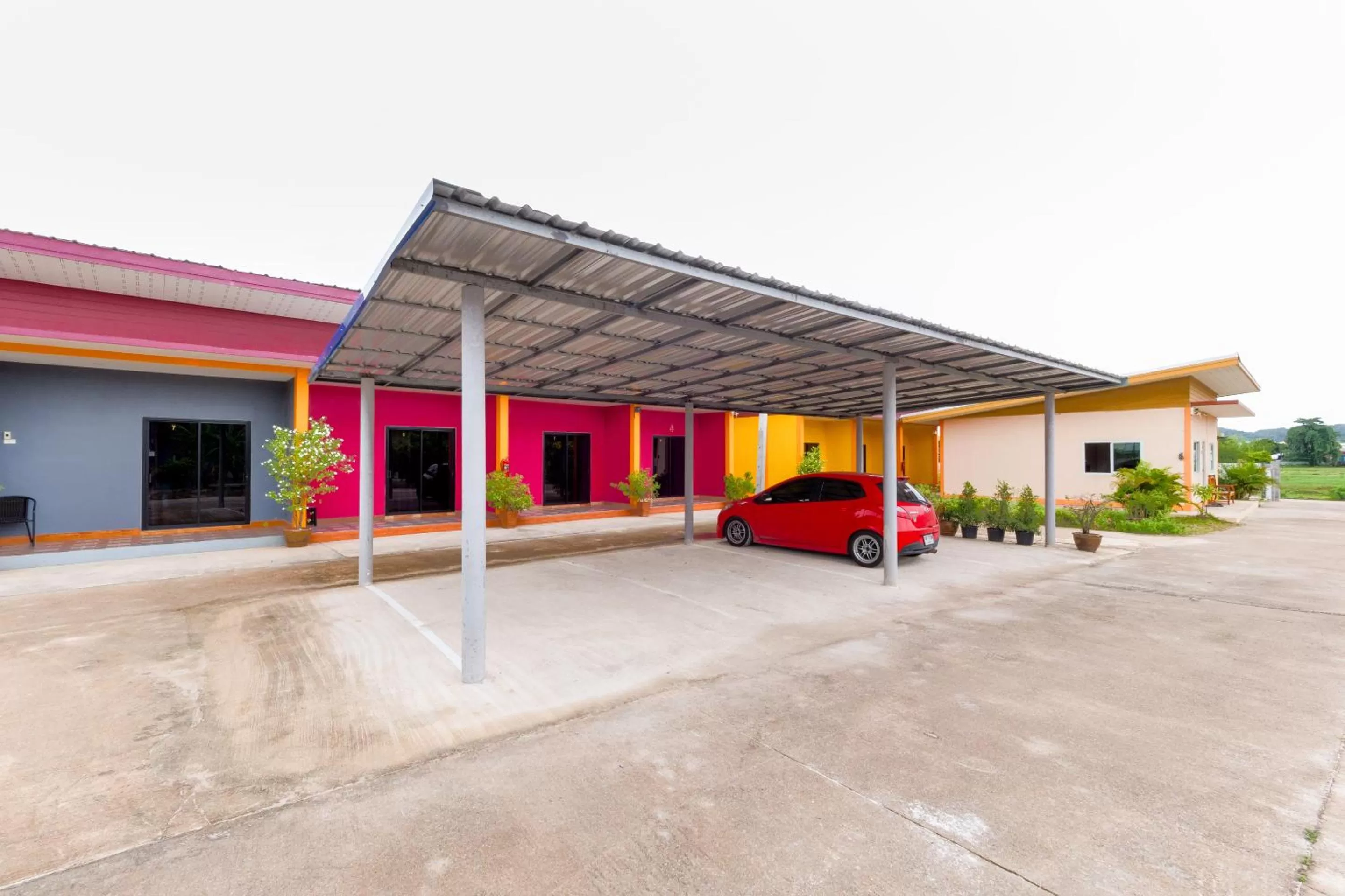Facade/entrance, Property Building in OYO 1044 Vassana Resort