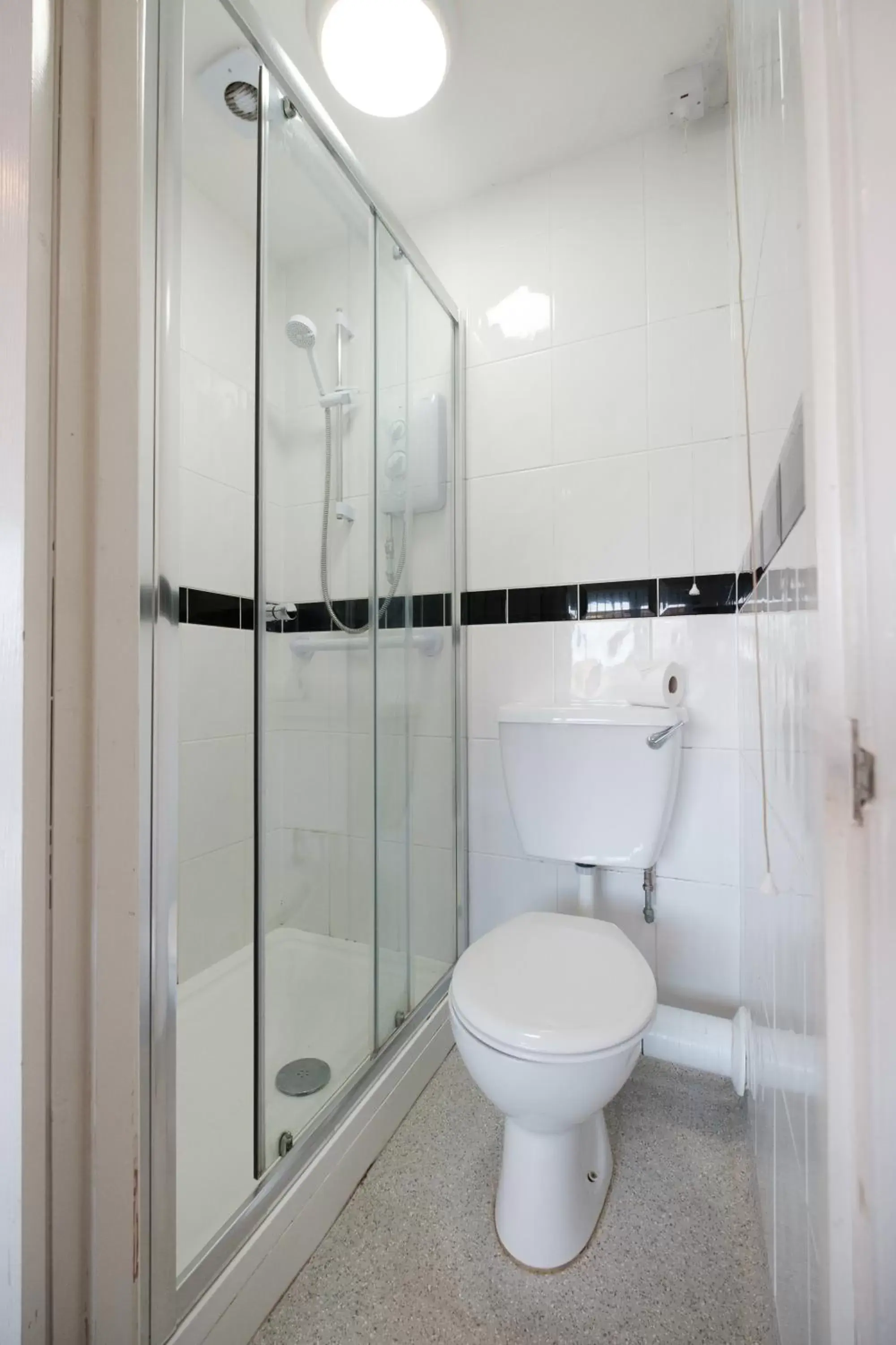 Double Room with Private Bathroom in OYO The Pickering Park Hotel Double Room with Private Bathroom in OYO The Pickering Park Hotel