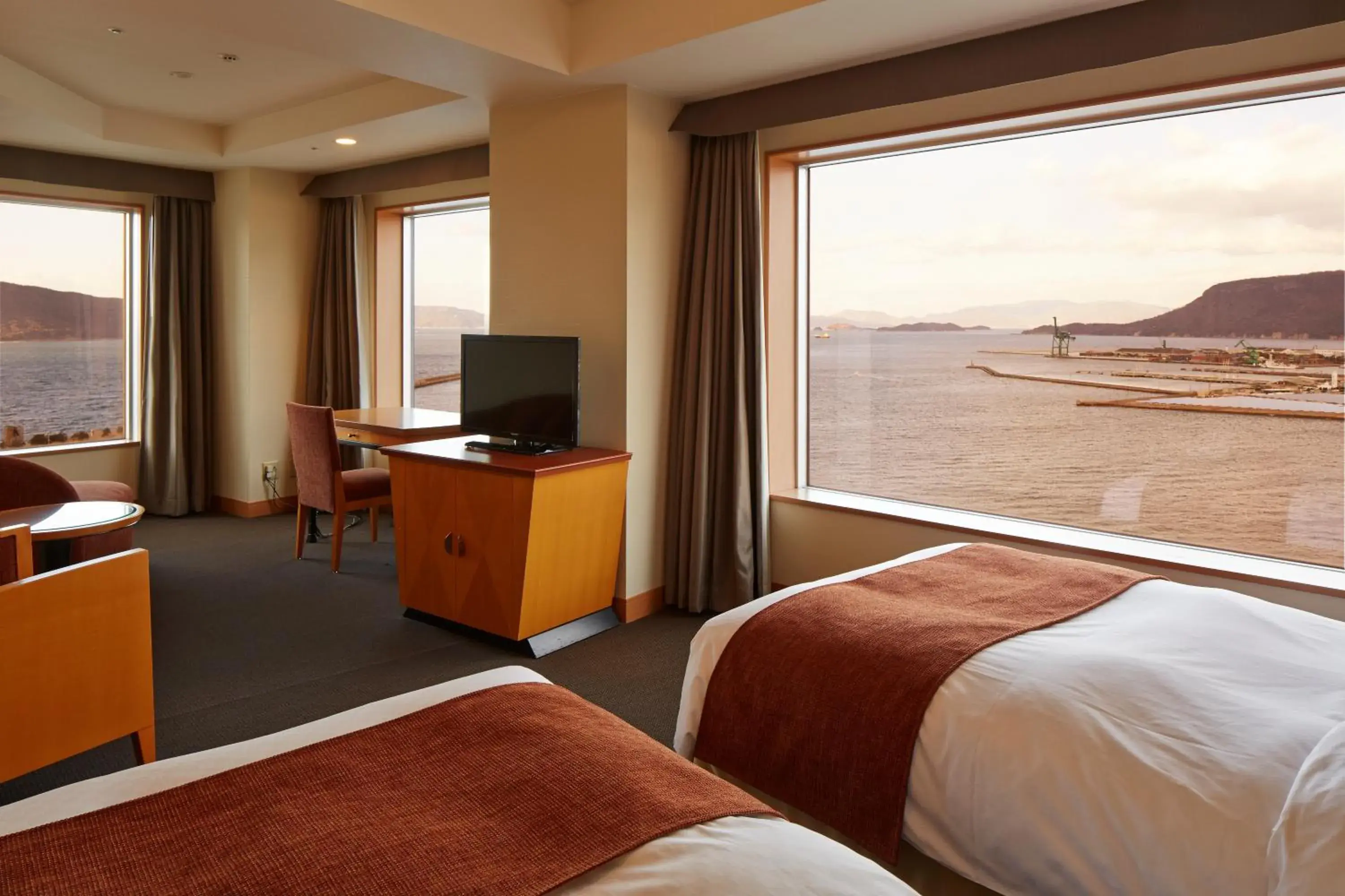 Photo of the whole room, Bed in JR Hotel Clement Takamatsu Photo of the whole room, Bed in JR Hotel Clement Takamatsu