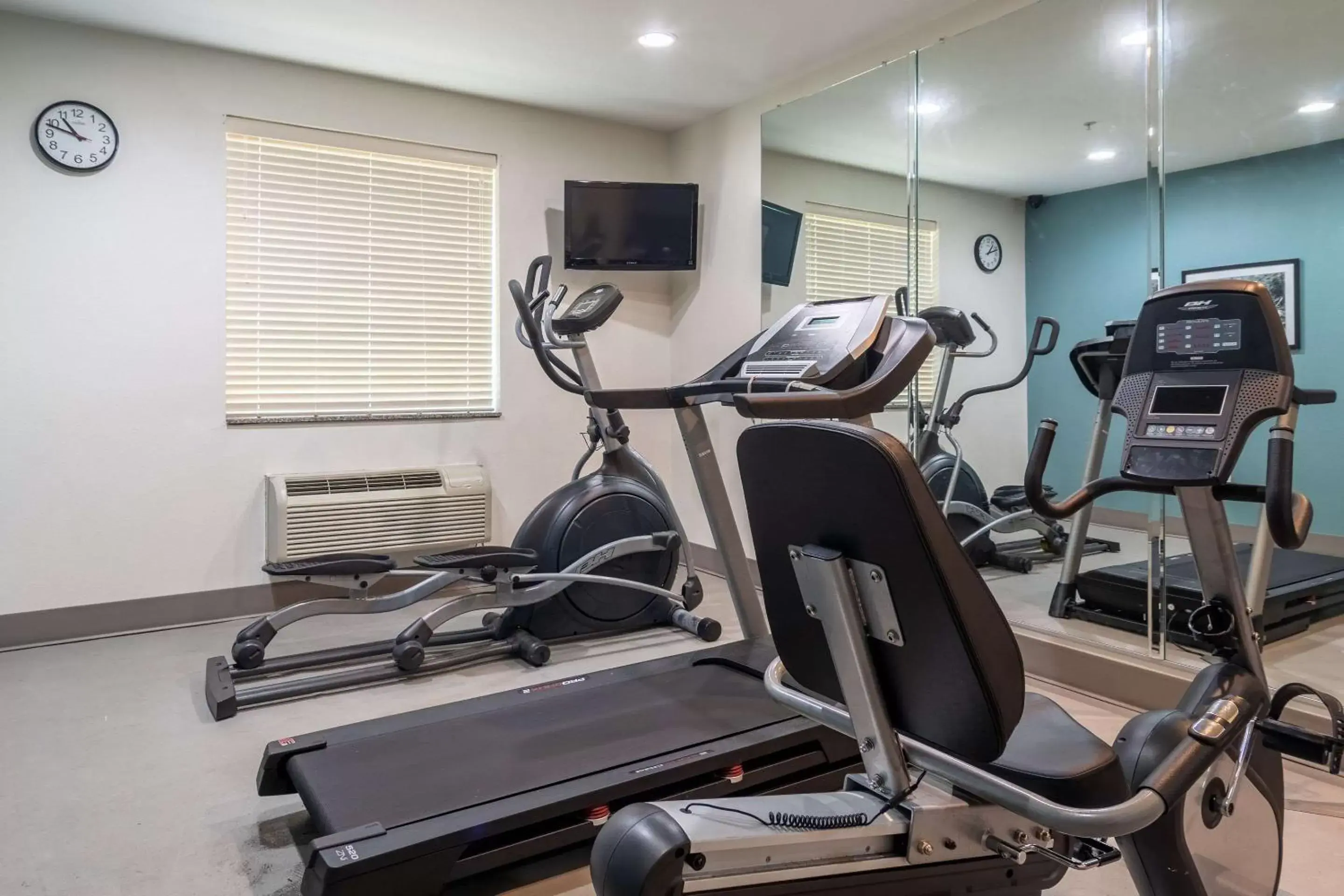 Activities, Fitness Center/Facilities in Sleep Inn & Suites at Kennesaw State University