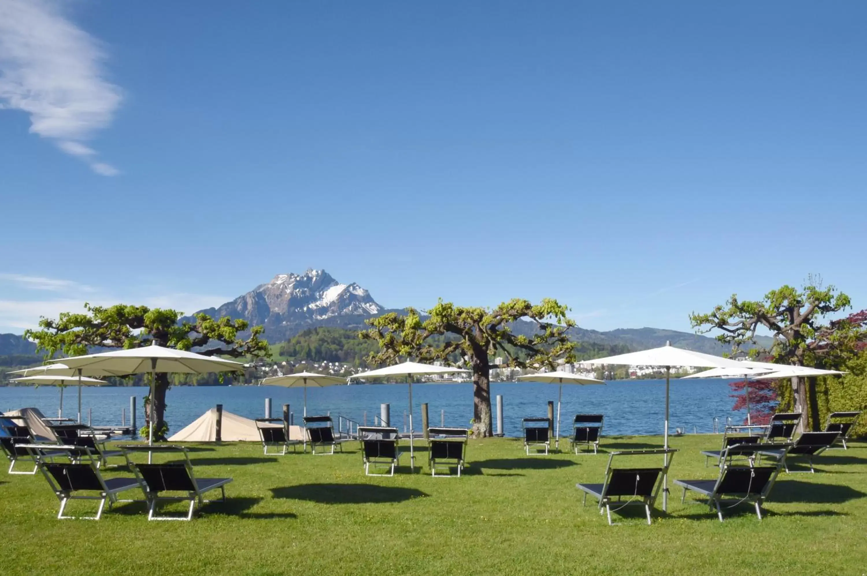 Summer in HERMITAGE Lake Lucerne - Beach Club & Lifestyle Hotel