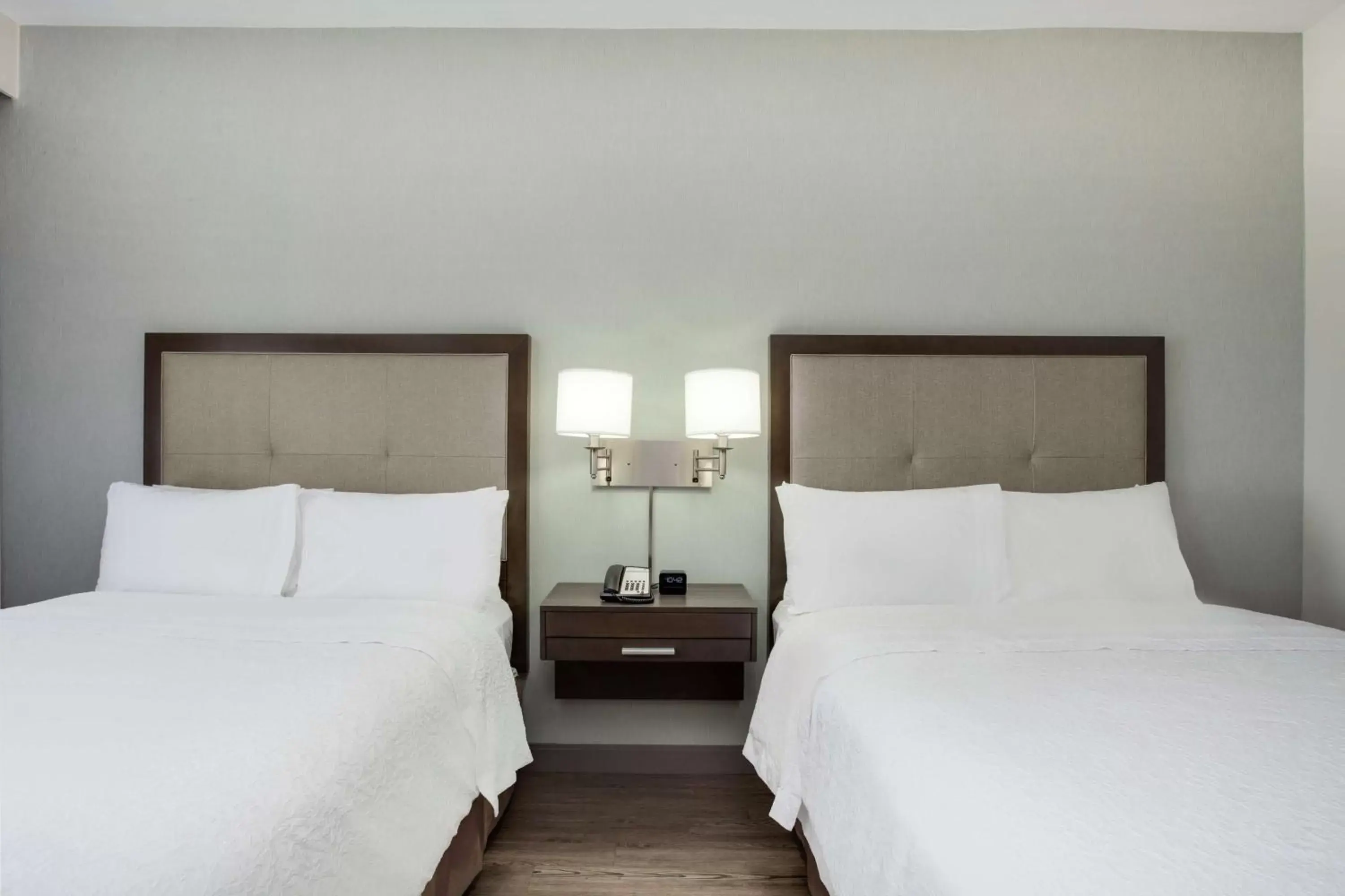 Bed in Hampton Inn & Suites Miami Wynwood Design District, FL
