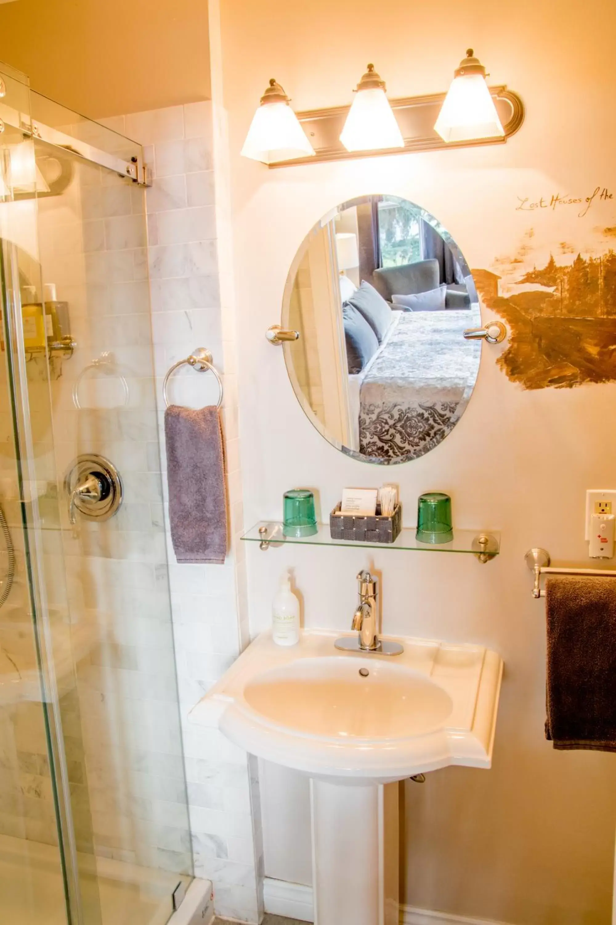 Bathroom in West End Guest House