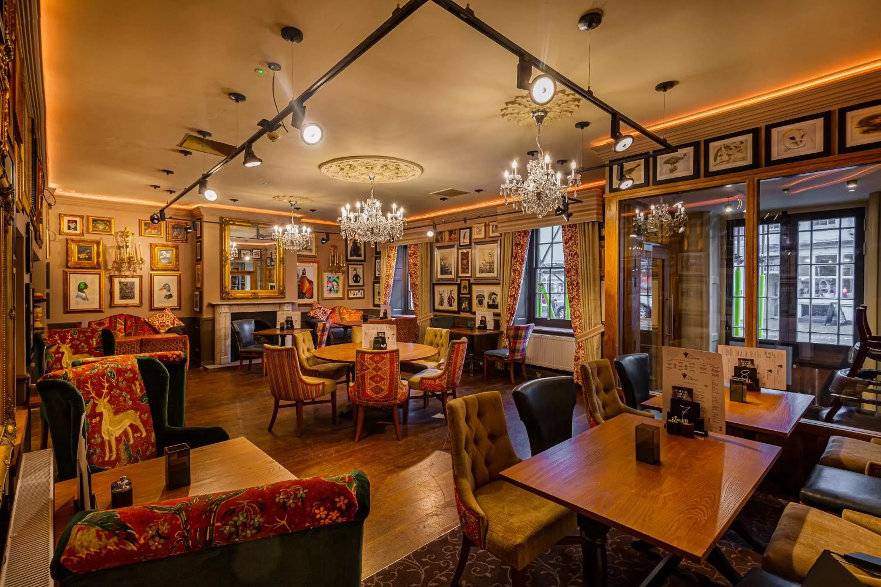 Coffee/tea facilities, Restaurant/Places to Eat in The Feathers Hotel, Ledbury, Herefordshire
