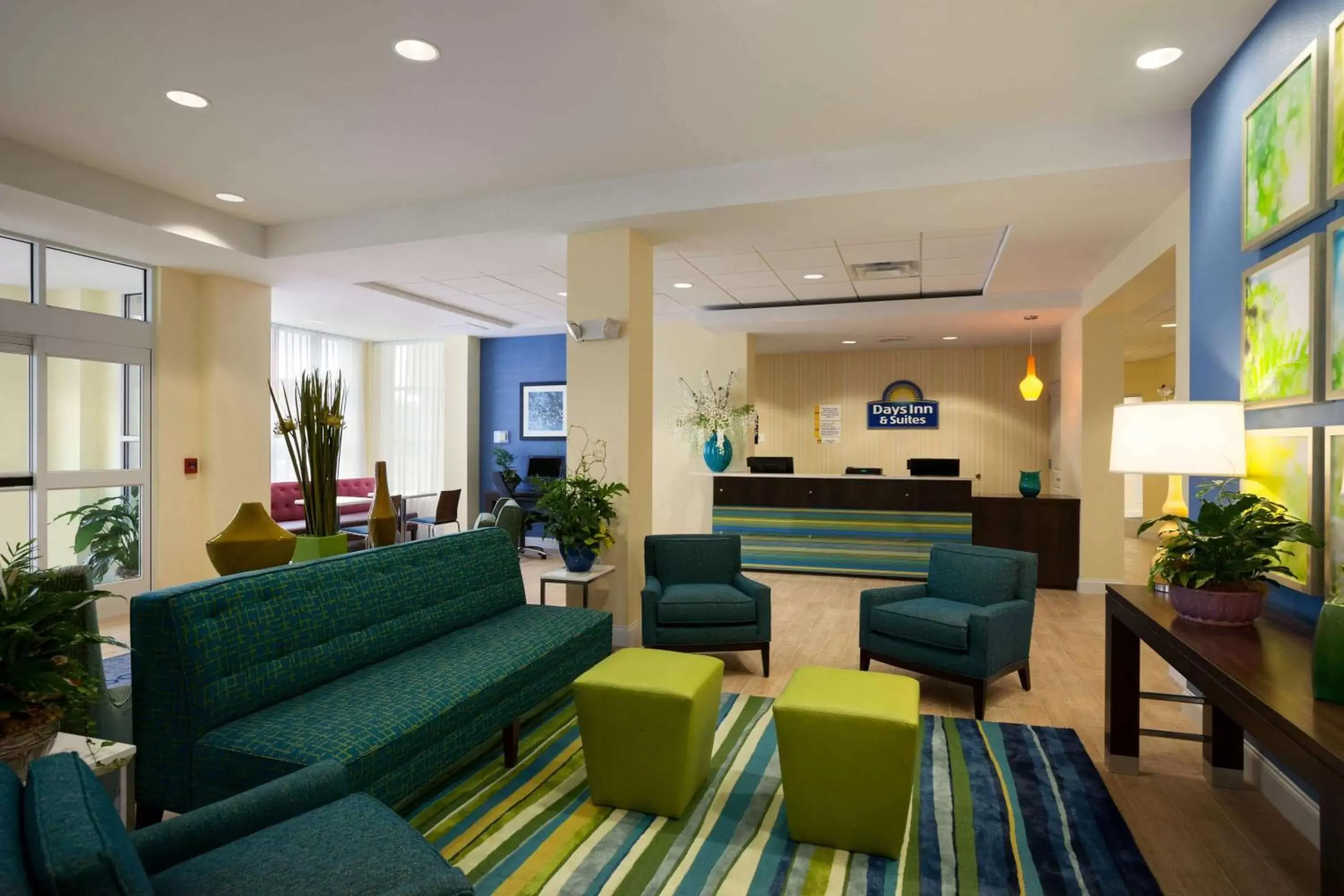 Lobby or reception, Lobby/Reception in Days Inn & Suites by Wyndham Altoona