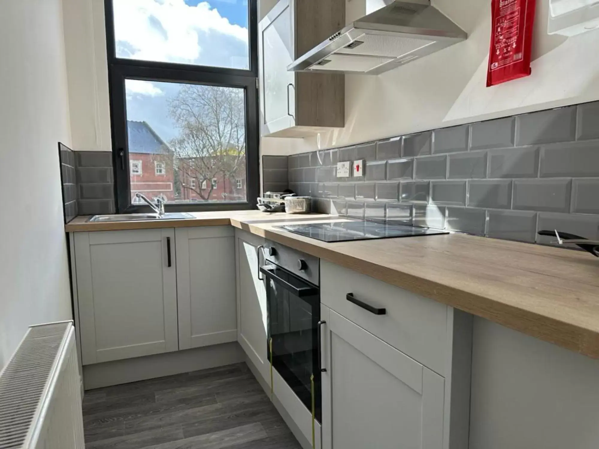 Kitchen/Kitchenette in The Fishpond - Premier Nottingham Studios