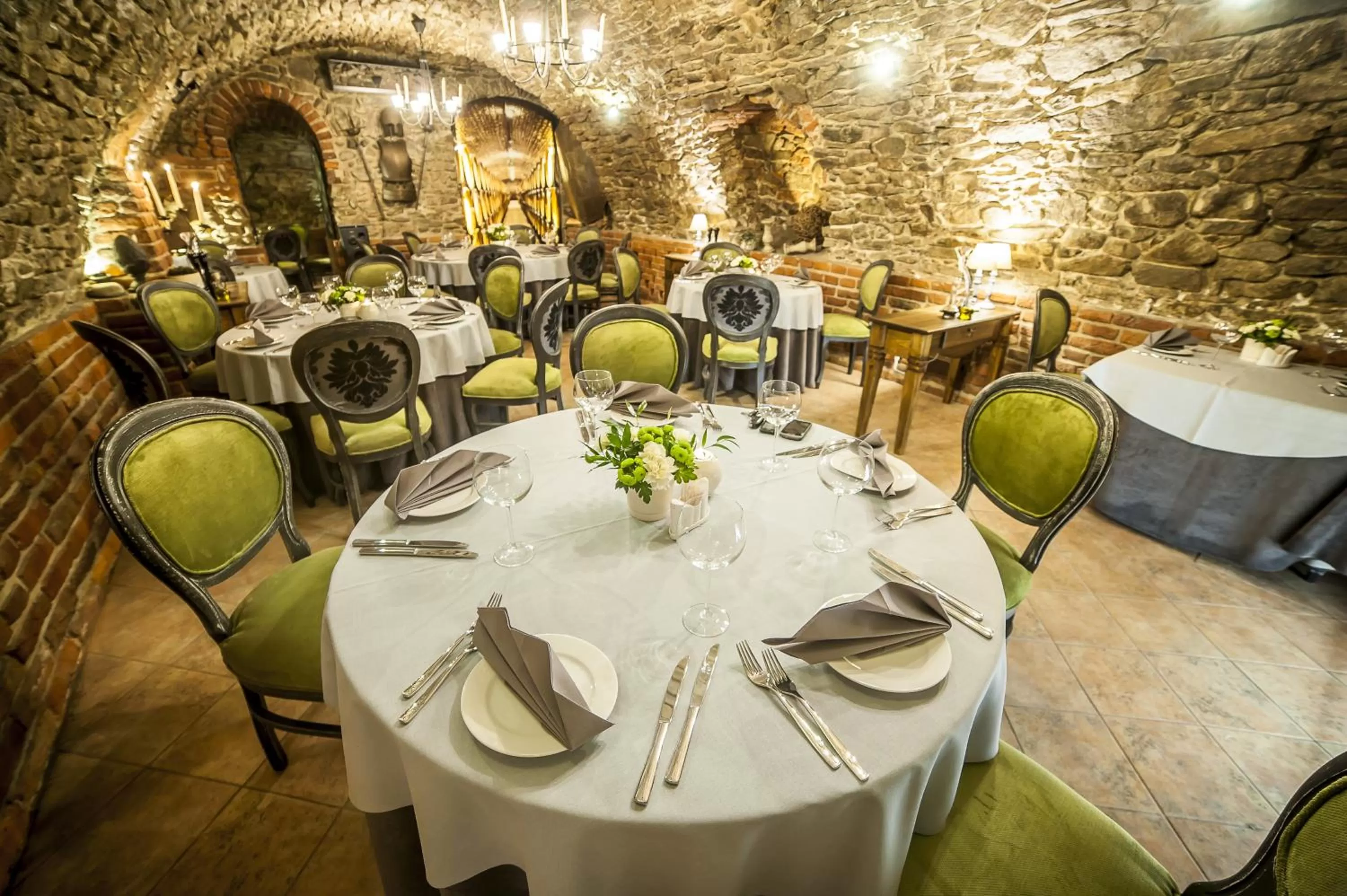 Restaurant/places to eat in Piwnica Rycerska Kęty