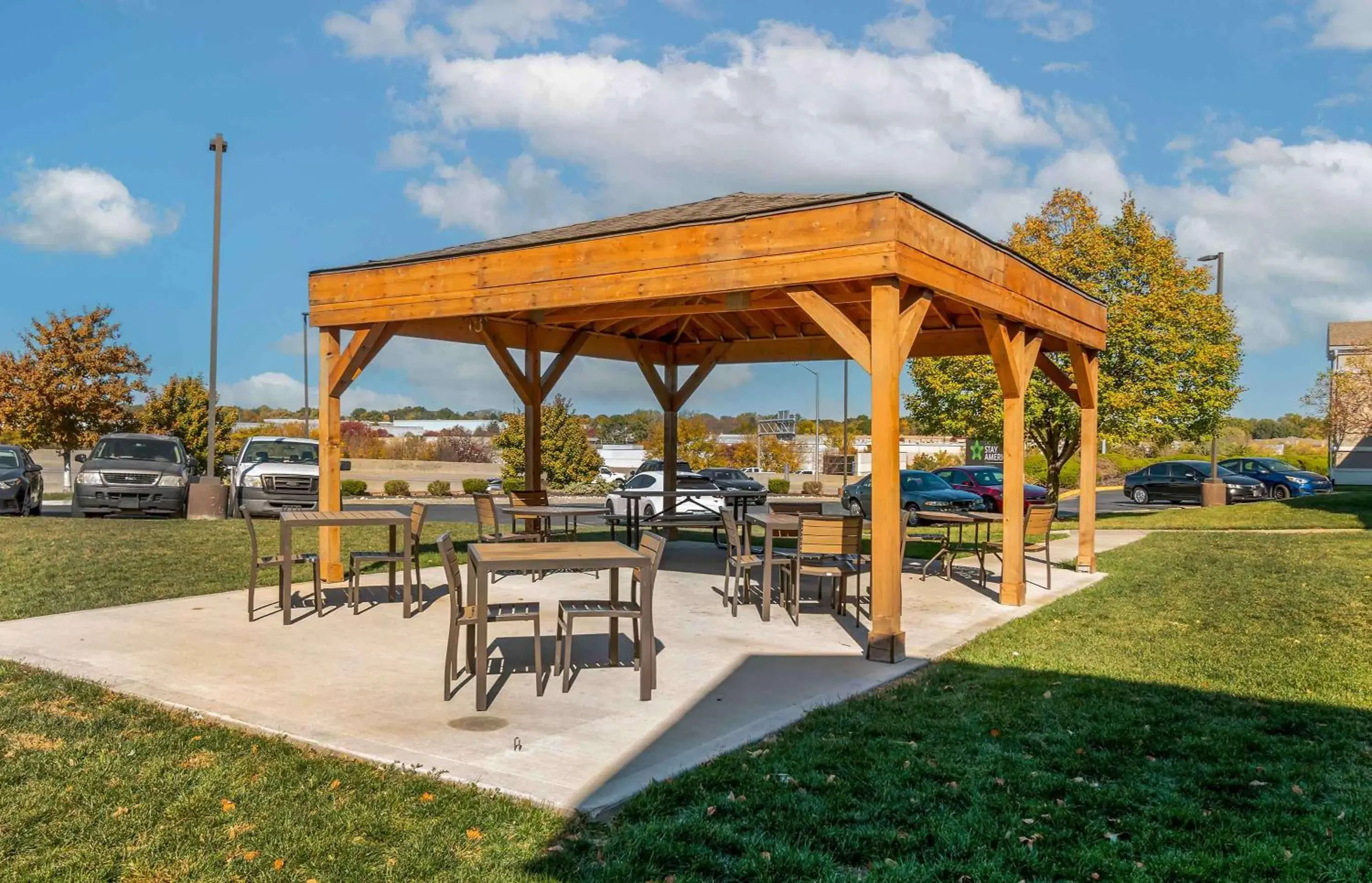 Property building, Restaurant/Places to Eat in Extended Stay America Suites - Kansas City - Lenexa - 87th St