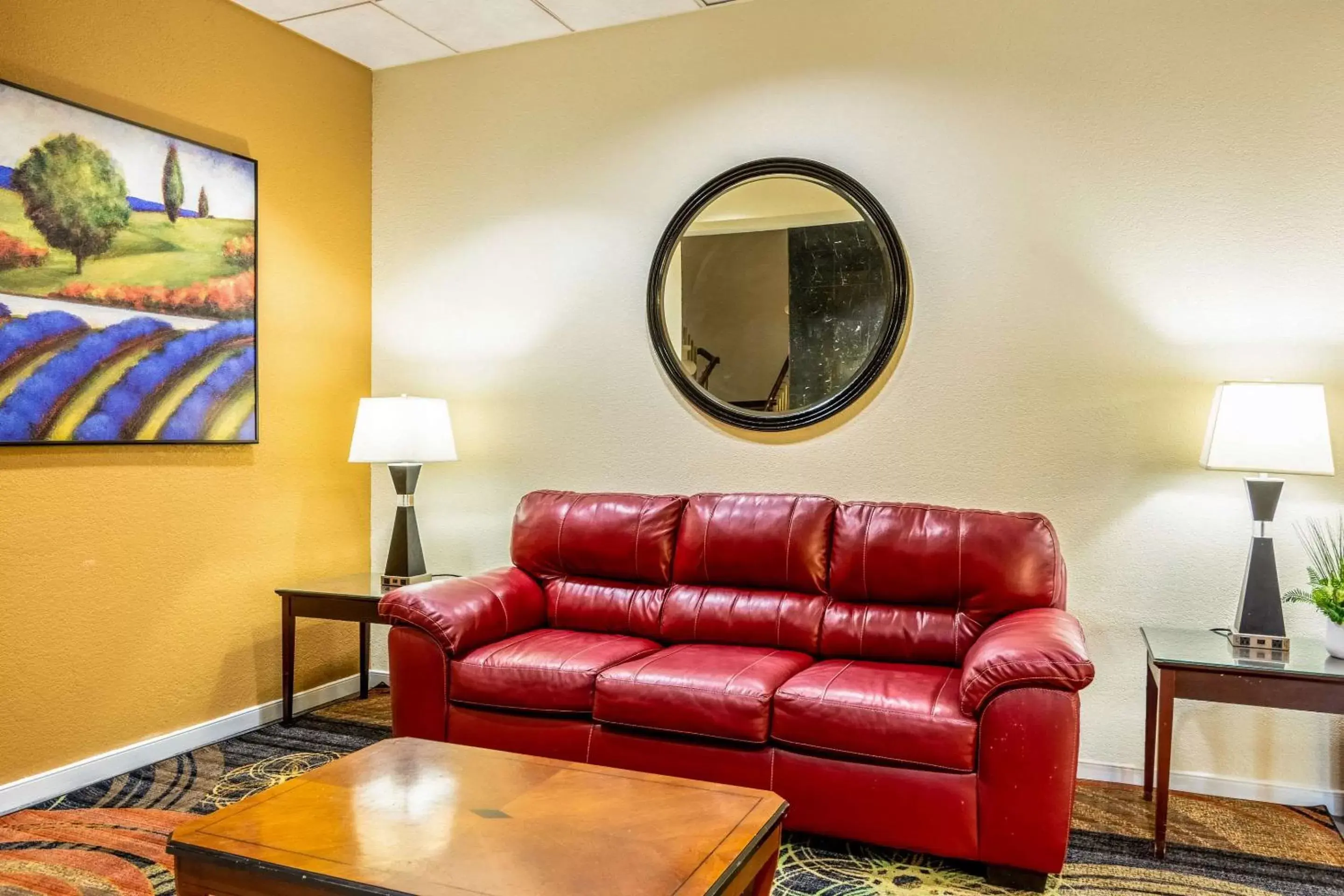 Lobby or reception, Seating Area in Quality Inn Central