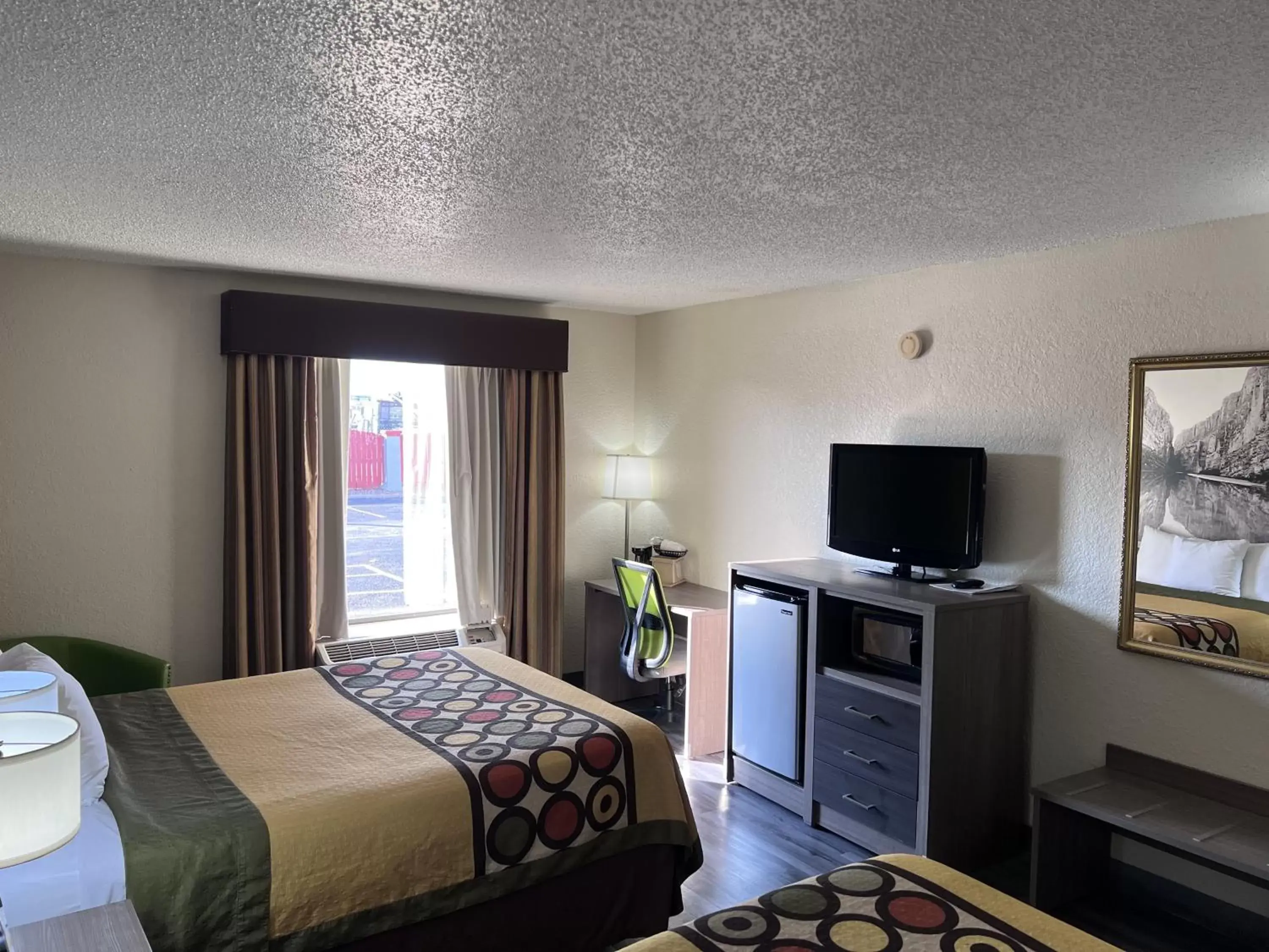 TV/Entertainment Center in Super 8 by Wyndham Ft Stockton