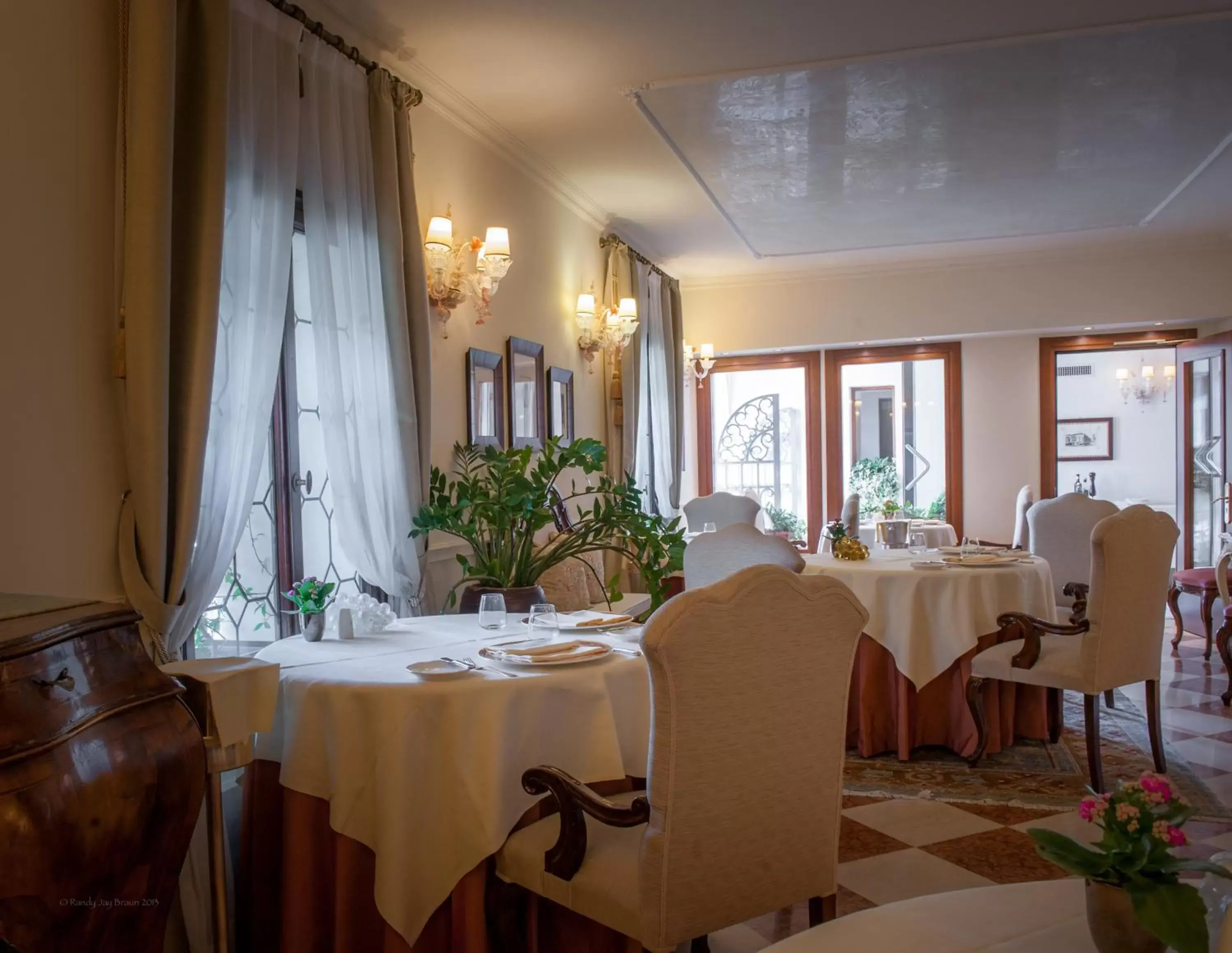 Restaurant/Places to Eat in Ca' Sagredo Hotel