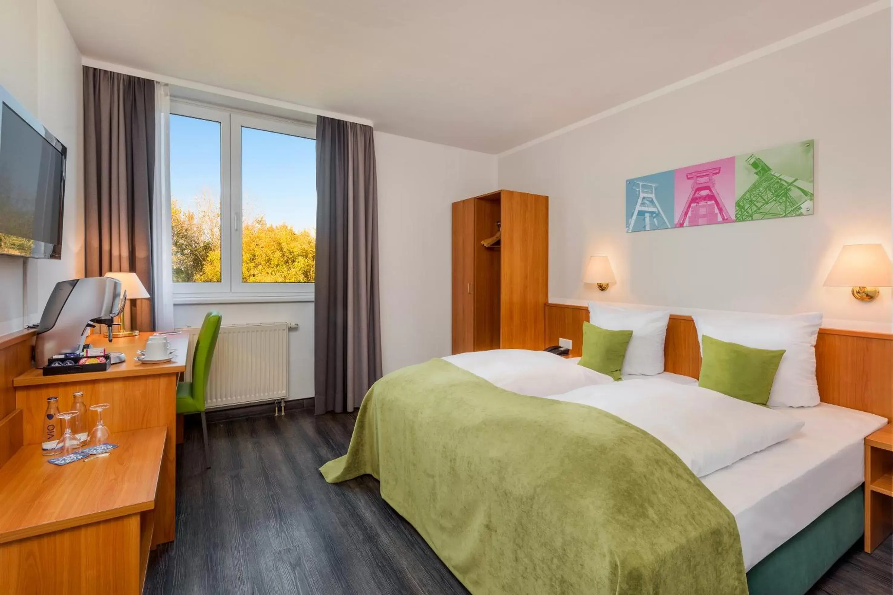 Photo of the whole room, Bed in Hotel Bochum Wattenscheid affiliated by Meliá