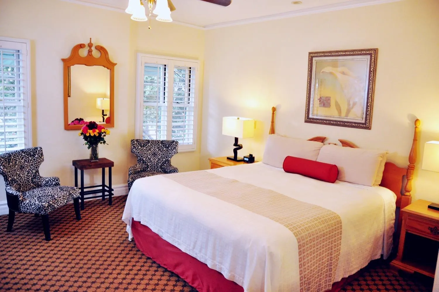 Photo of the whole room, Bed in The Eagle Inn