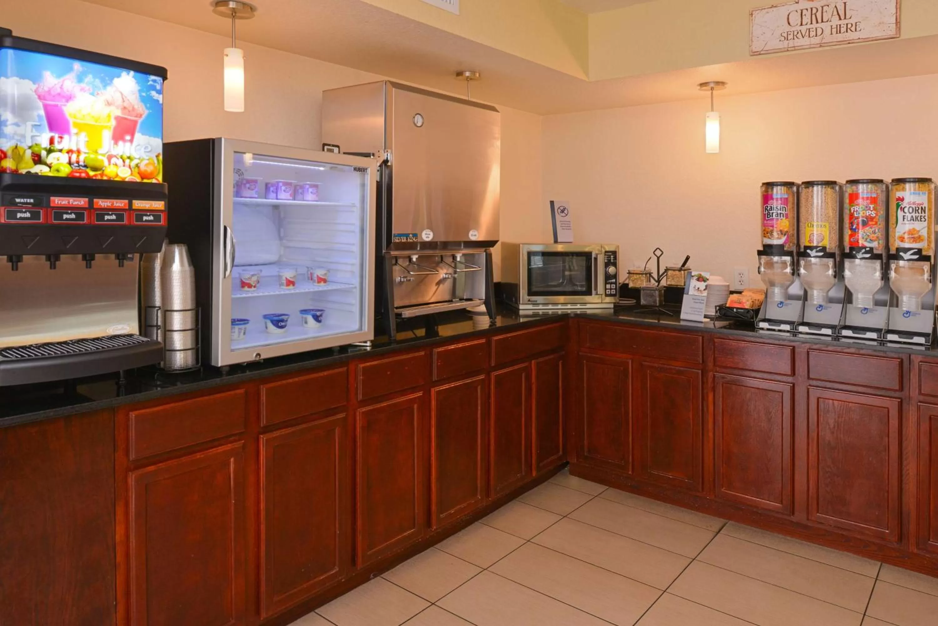 Food and drinks in Best Western International Drive - Orlando