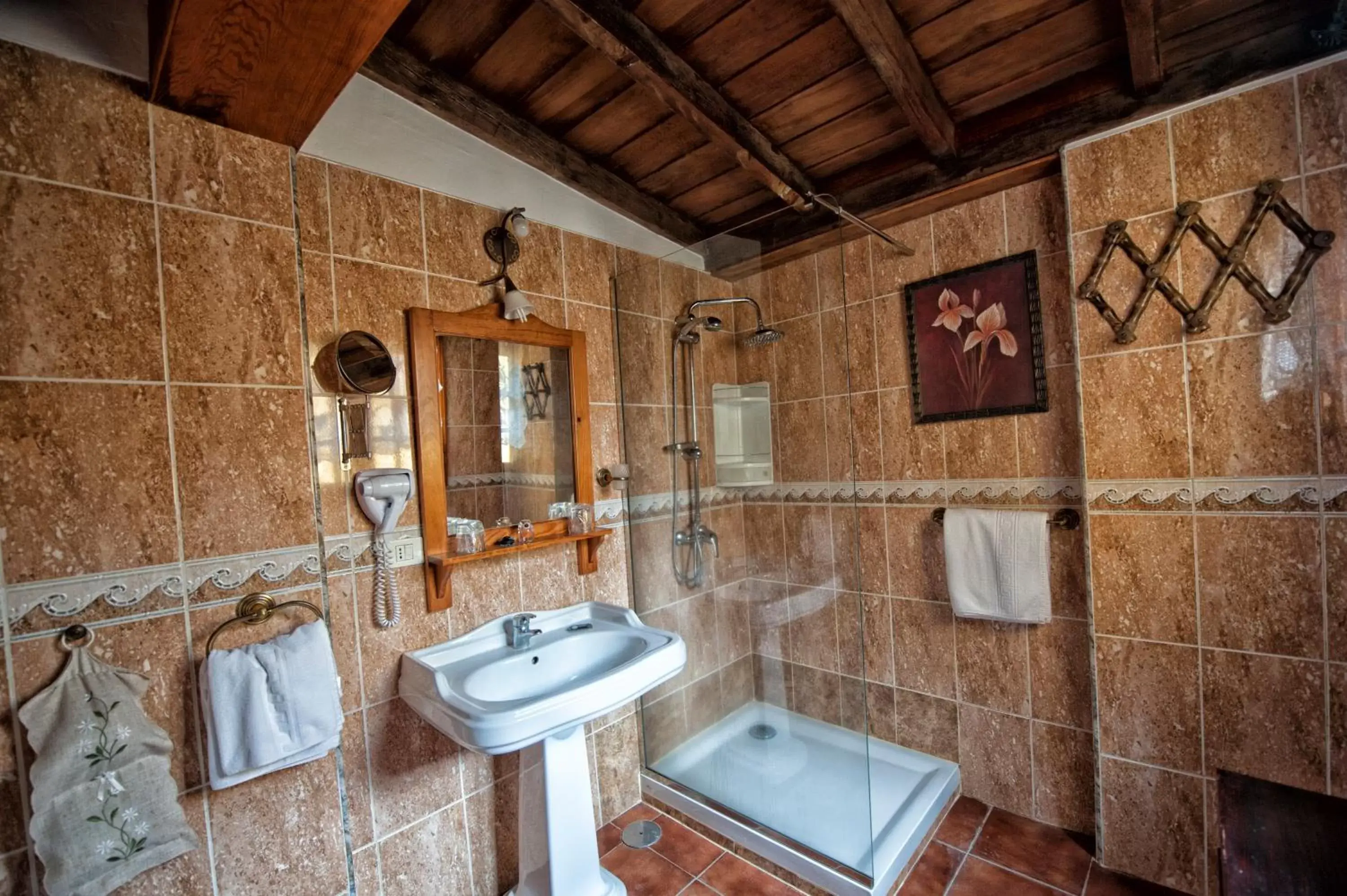 Bathroom in Hotel Rural Senderos de Abona