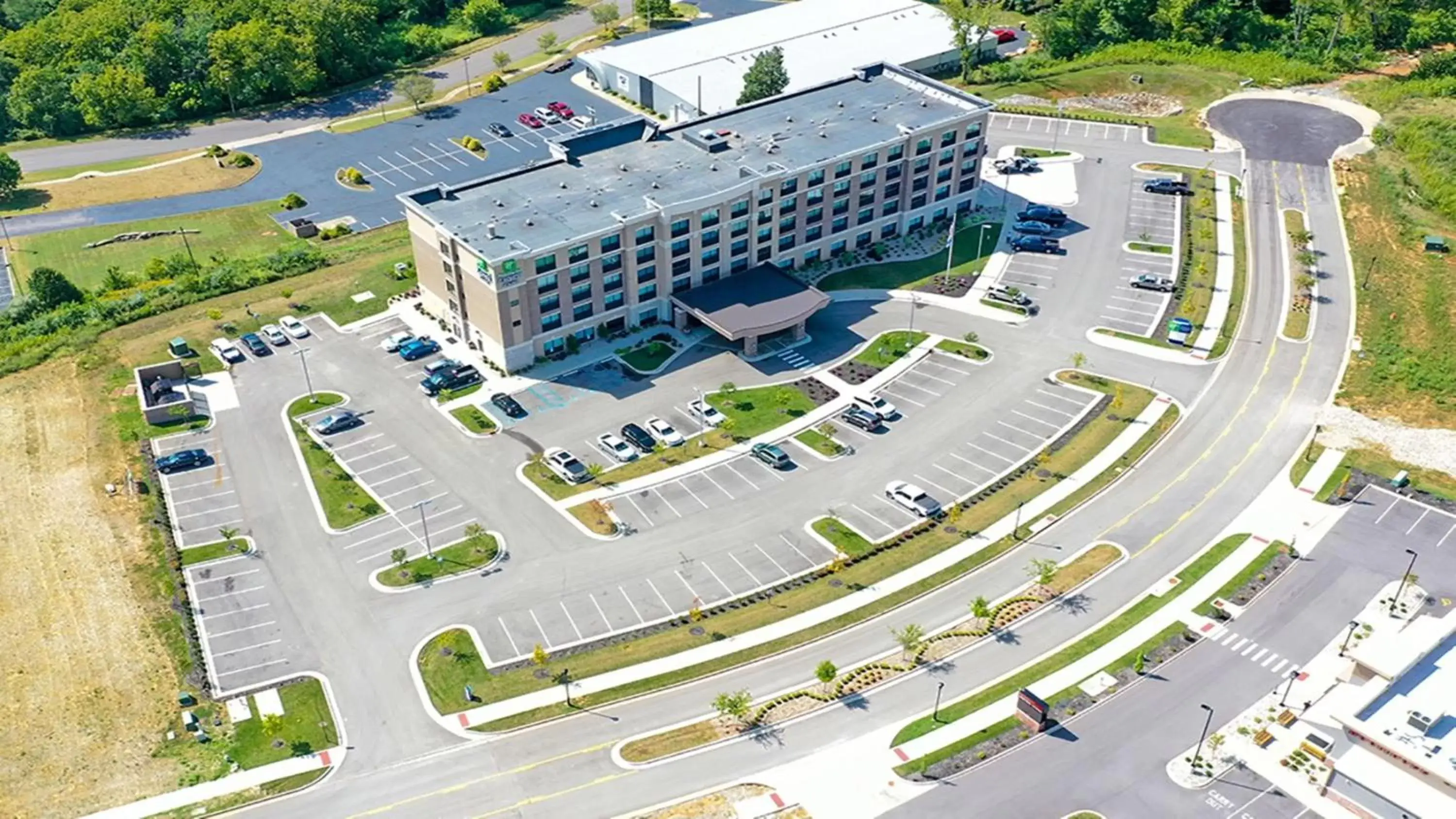 Property building, Bird's-eye View in Holiday Inn Express & Suites - Elizabethtown North, an IHG Hotel