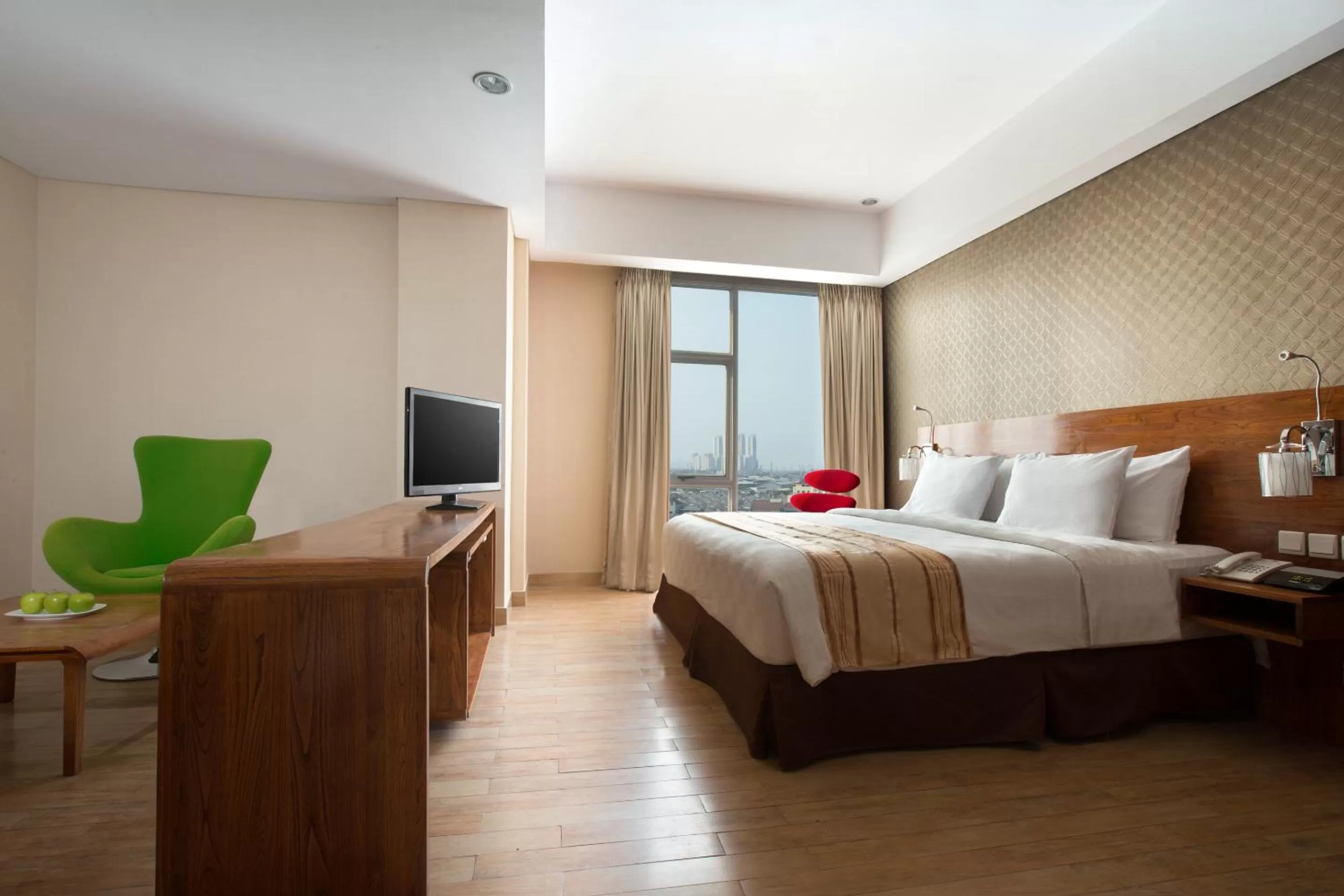 Junior Suite in Hariston Hotel & Suites, Pluit - Jakarta