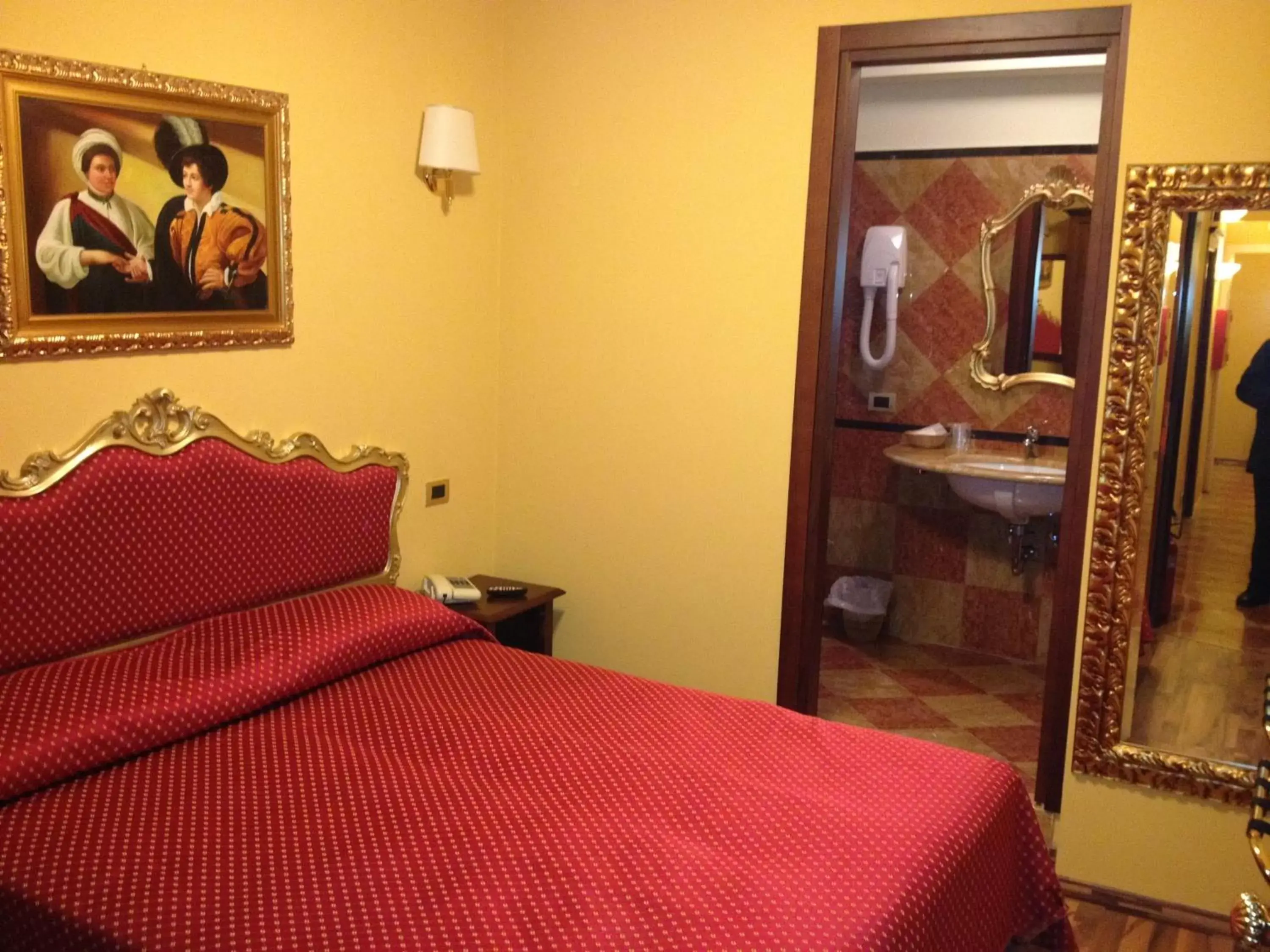 Double Room in Hotel Città Di Milano