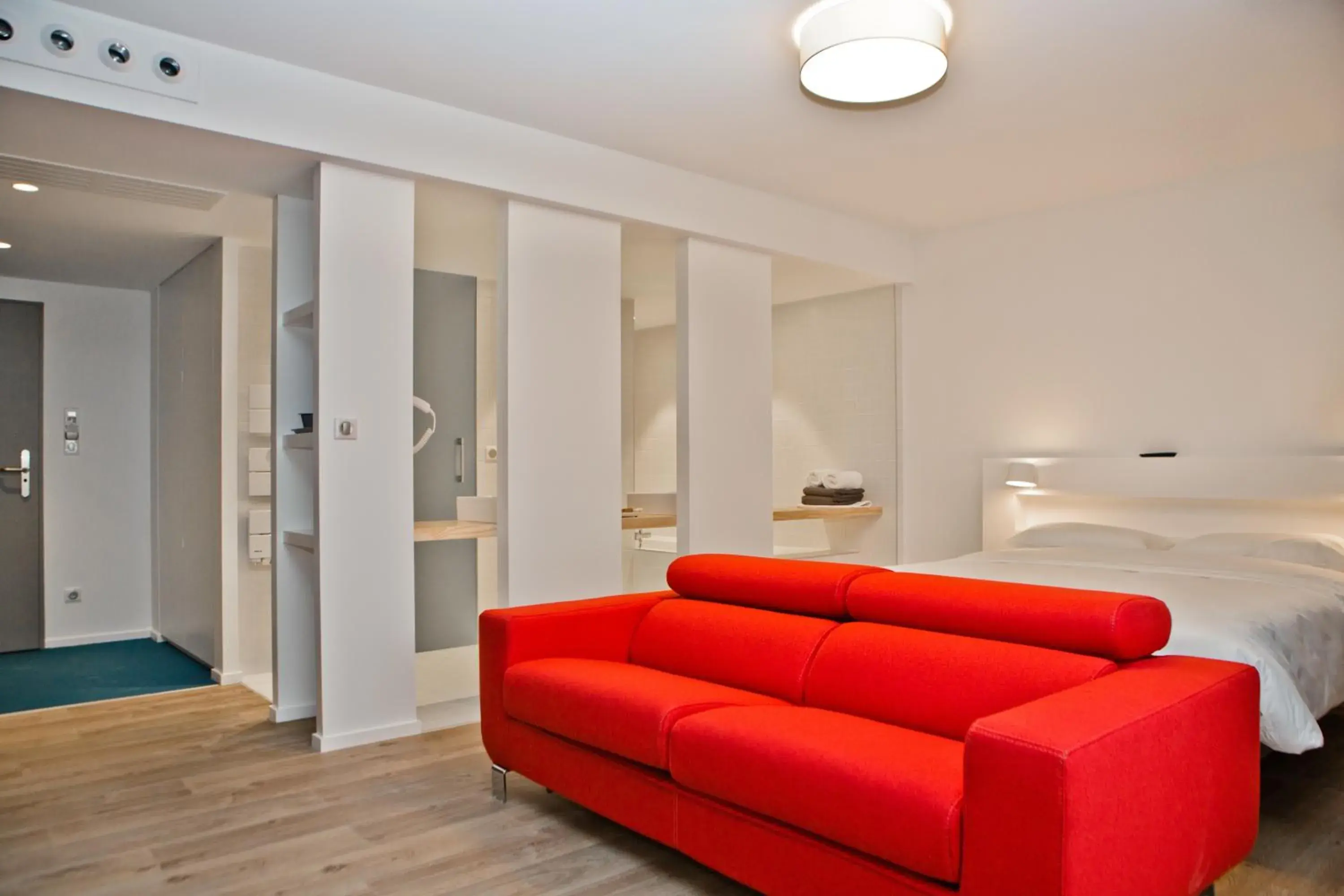 Bed, Seating Area in Hotel Restaurant Santiago