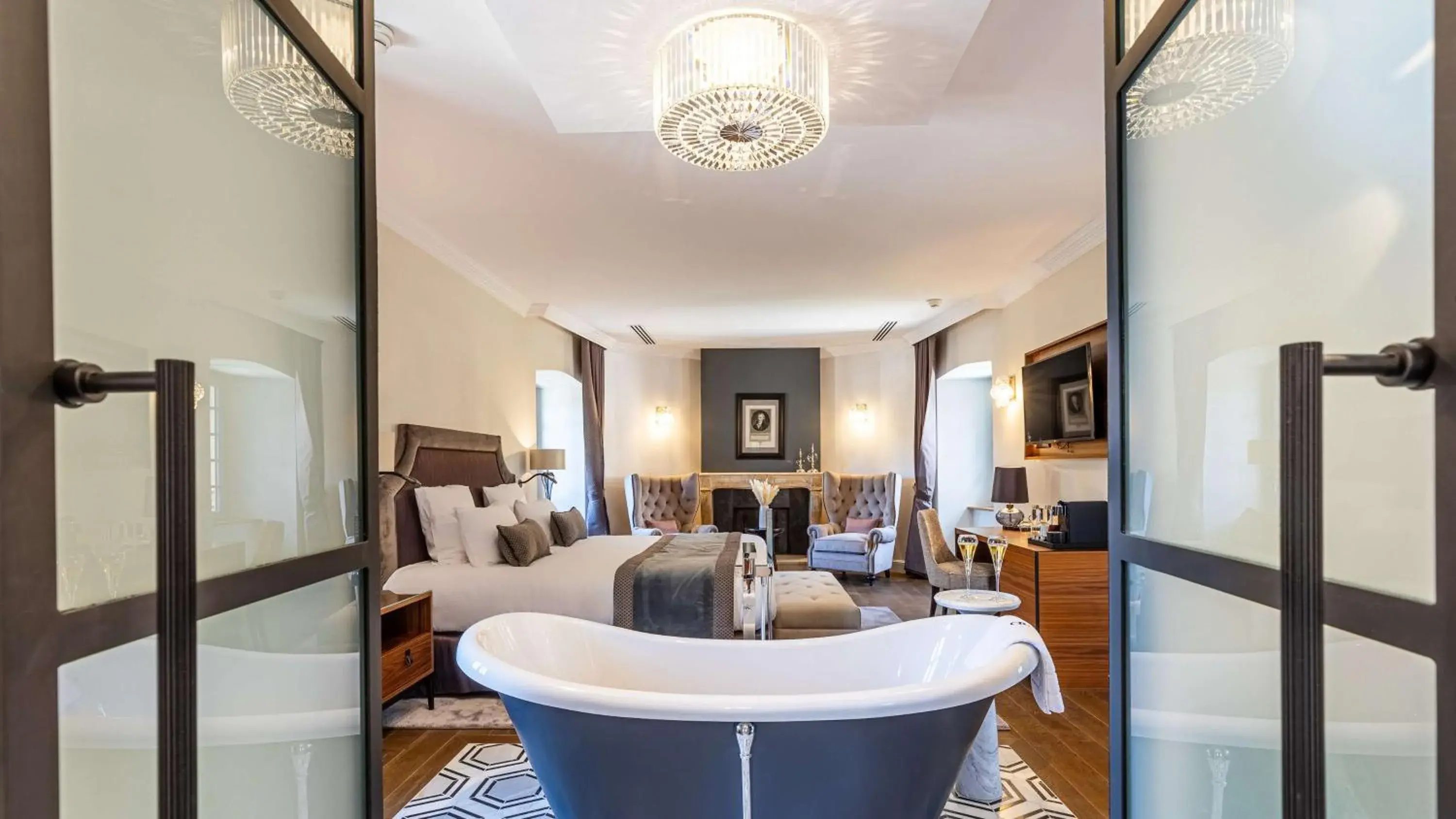 Bedroom in Domaine de Dolomieu Hotel & Spa - BW Premier Collection