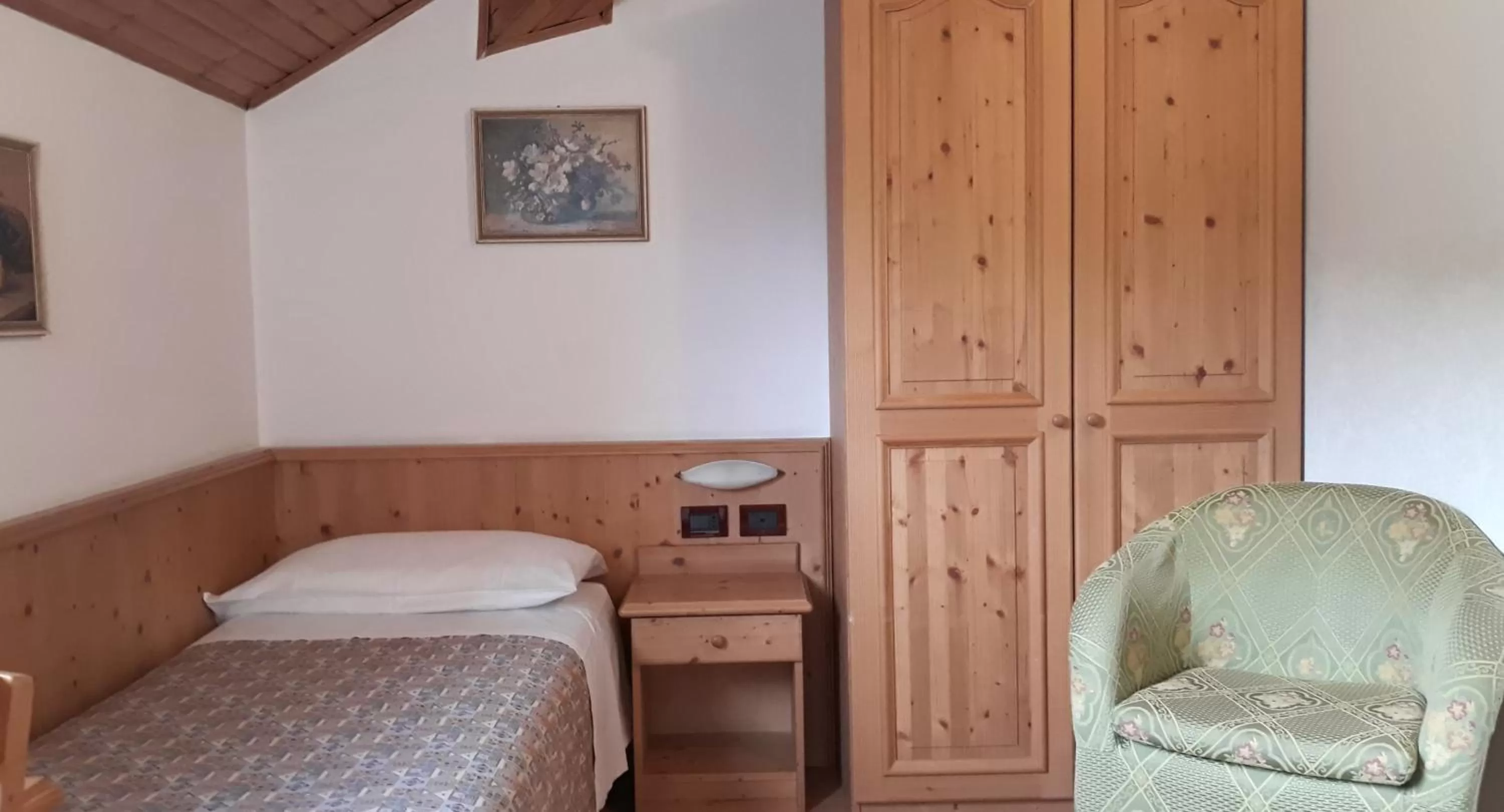 Bed in Hotel Karinhall