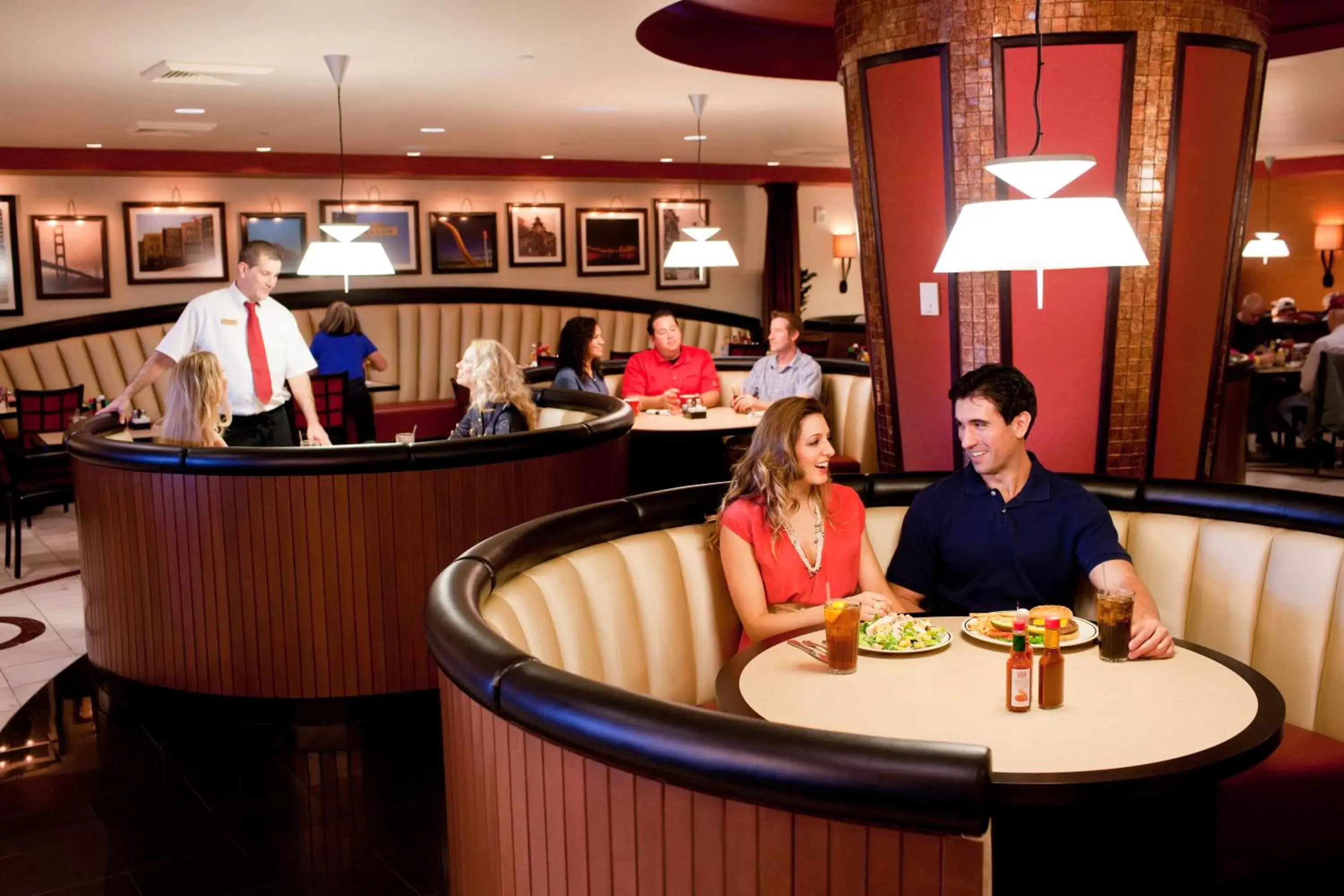 Restaurant/places to eat, Guests in Eureka Casino Resort