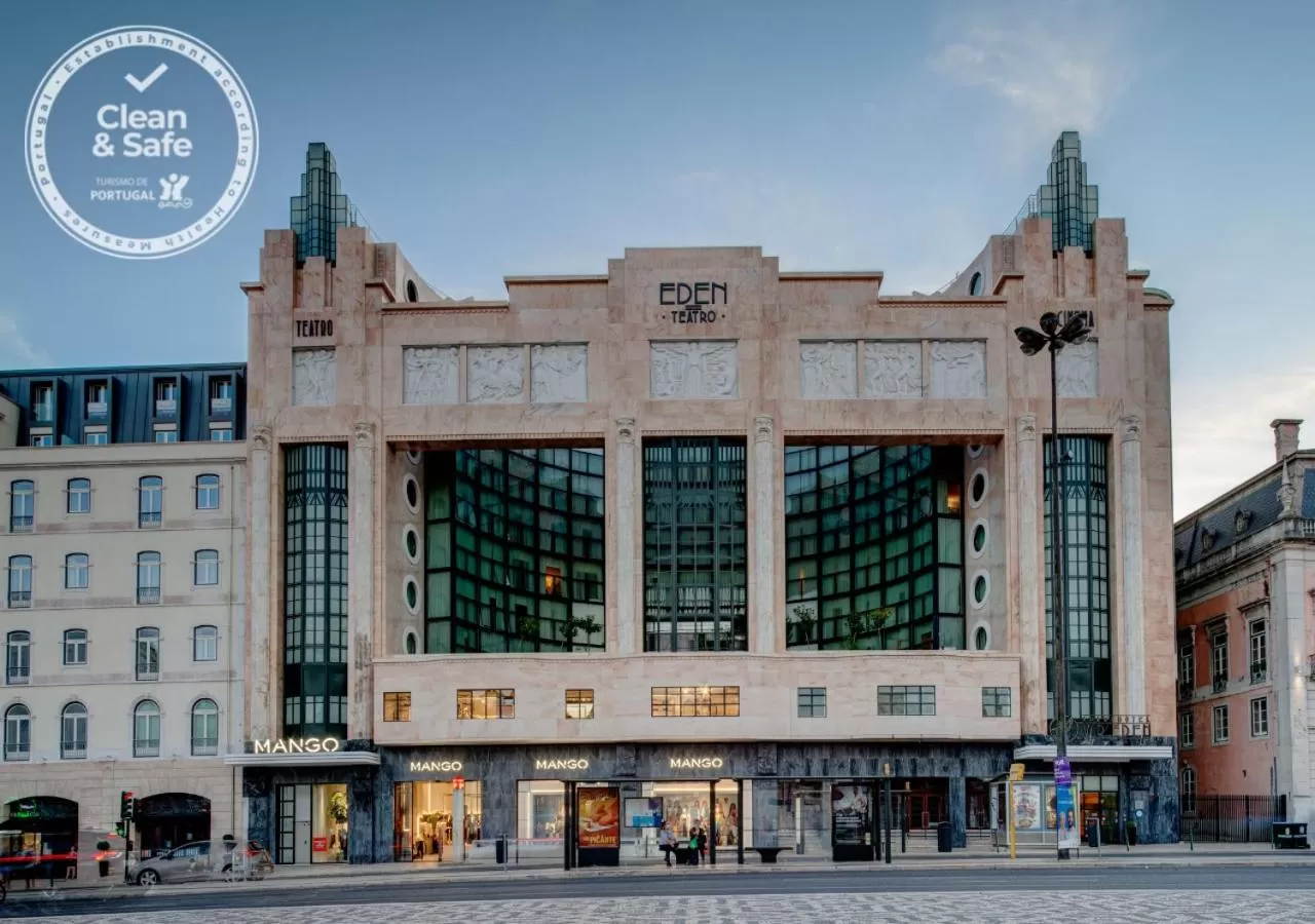 Property building in VIP Executive Eden Aparthotel