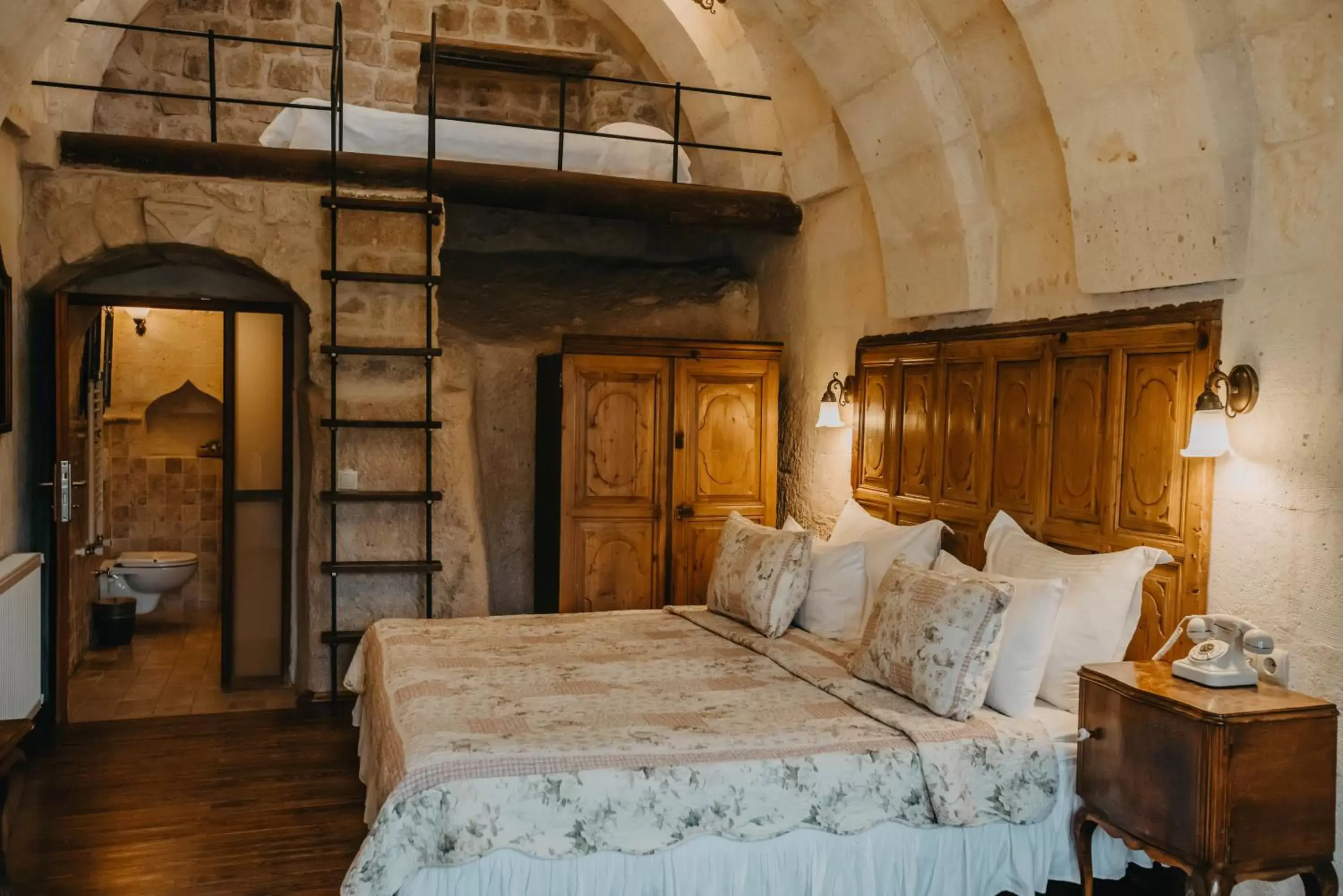 Bedroom, Bed in Melekler Evi Cave Hotel