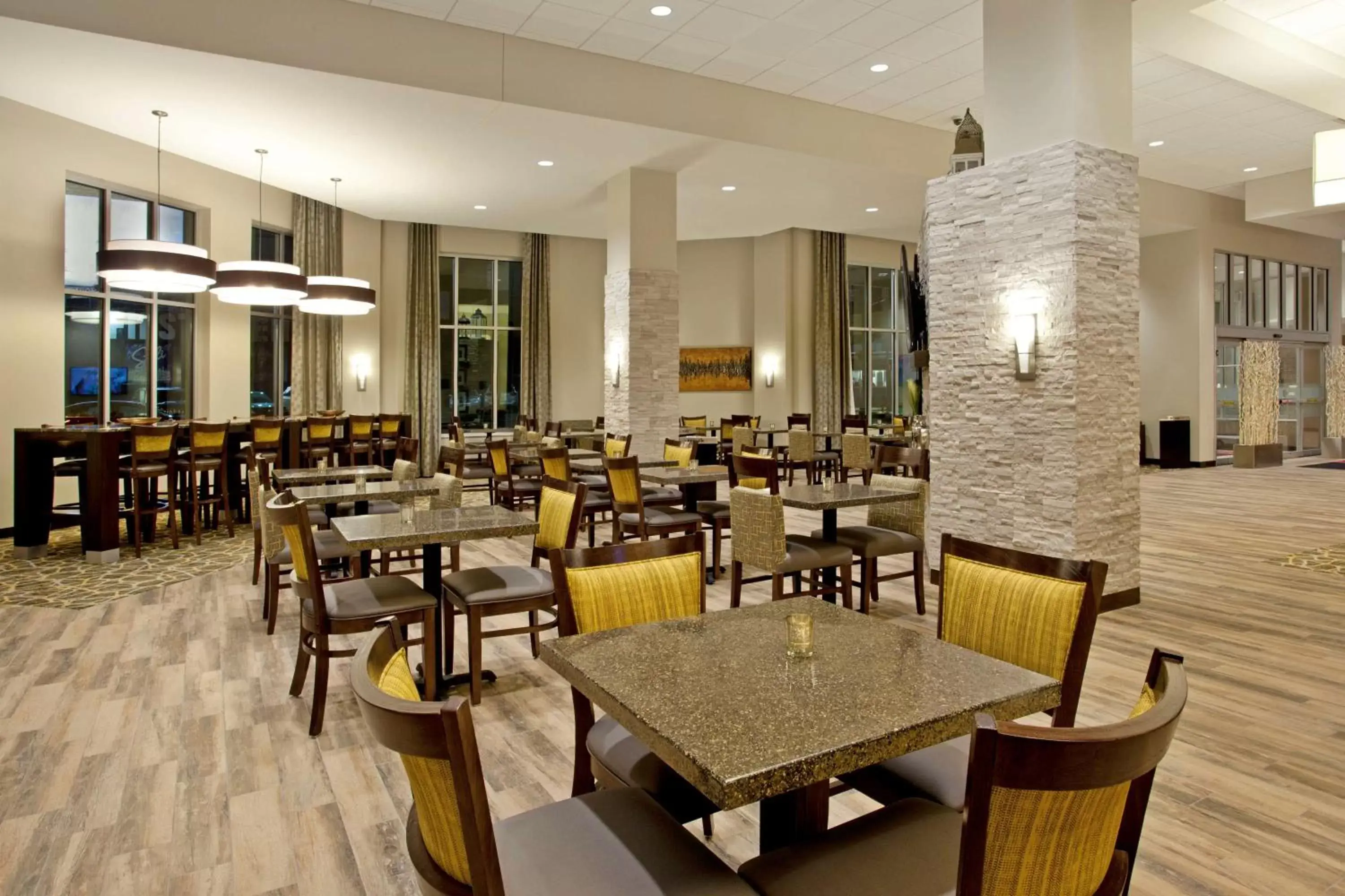 Lobby or reception in Hampton Inn & Suites - Minneapolis/Downtown Lobby or reception in Hampton Inn & Suites - Minneapolis/Downtown