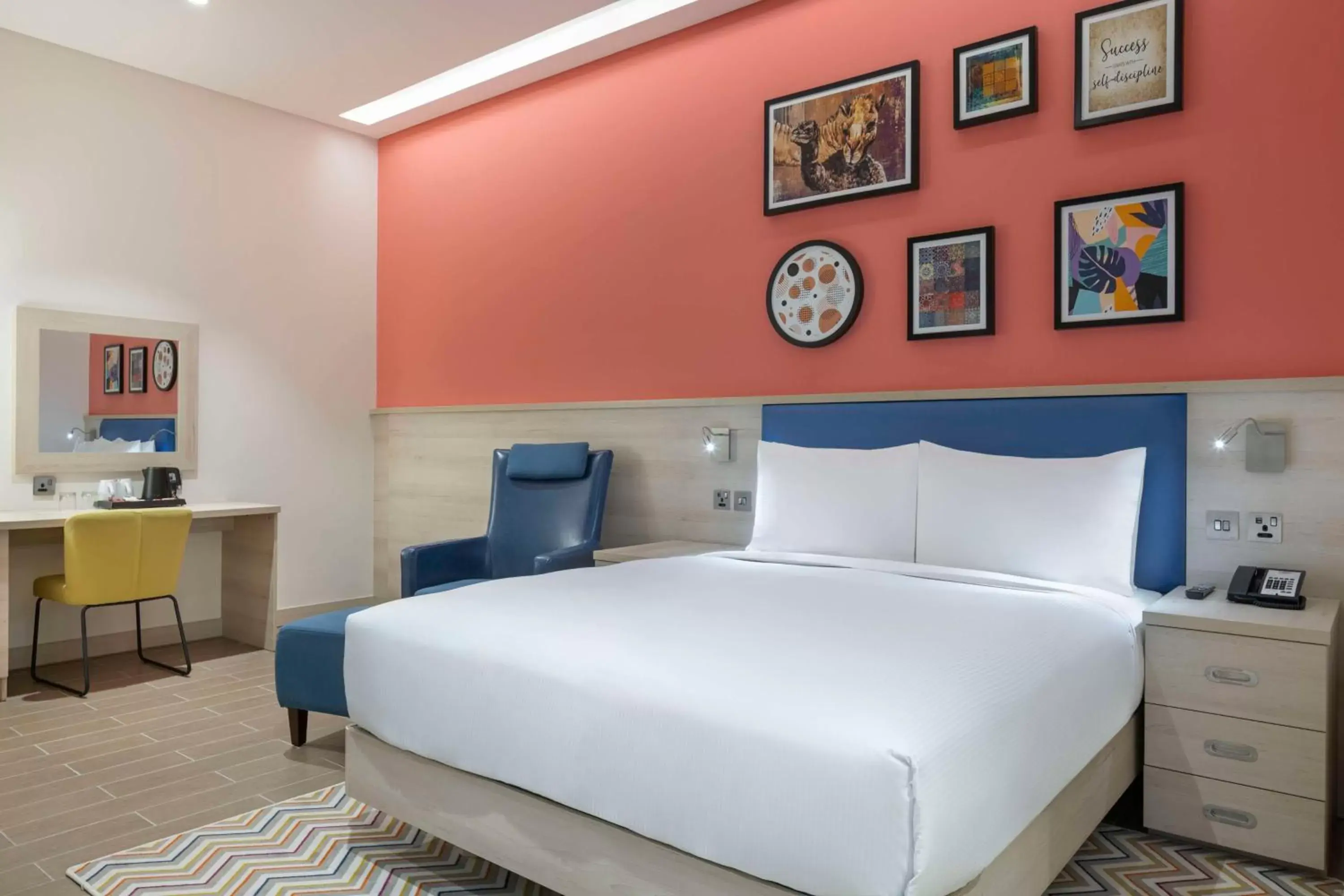 Bedroom, Bed in Hampton By Hilton Doha Old Town