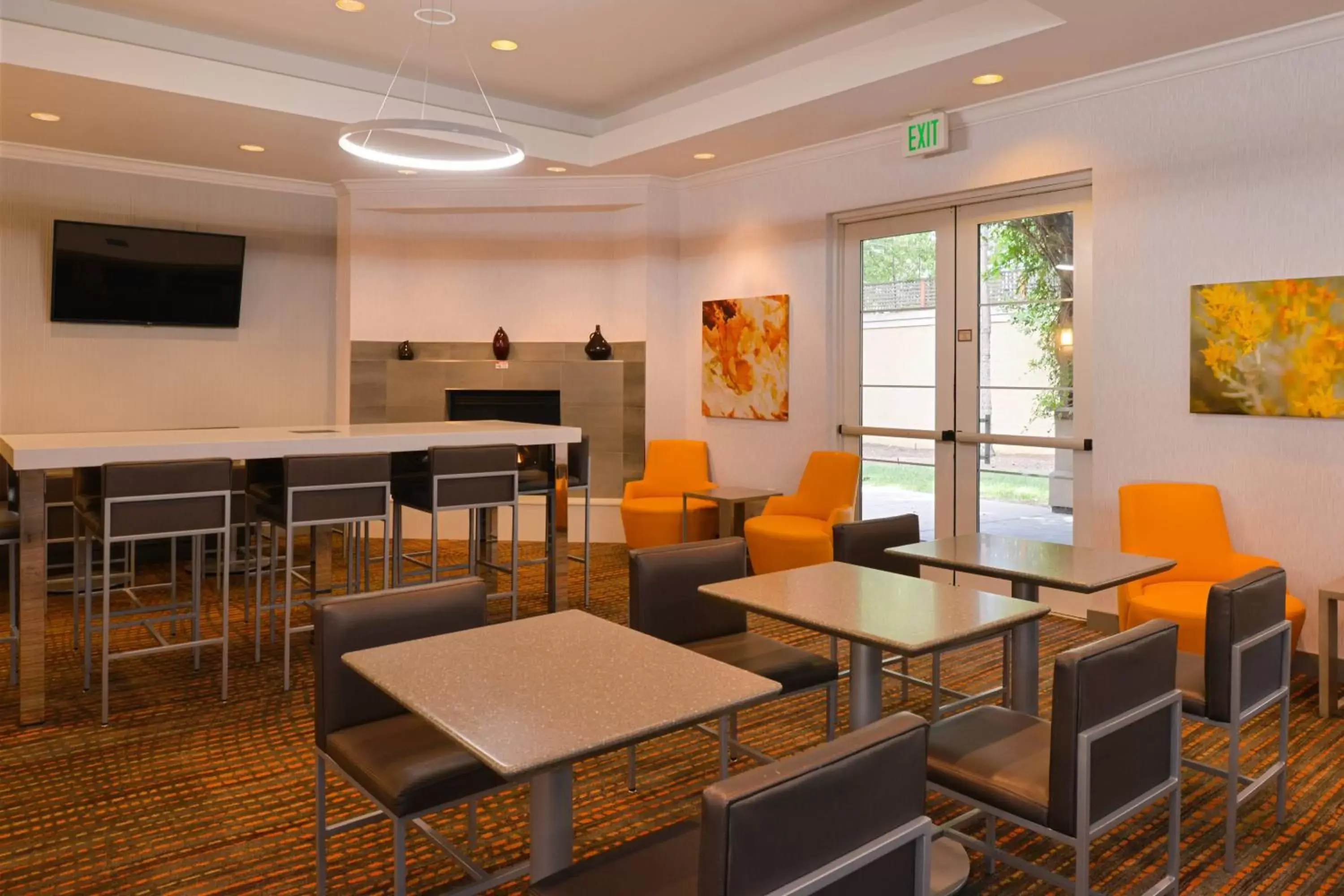 Lobby or reception, Lounge/Bar in Residence Inn Palo Alto Los Altos