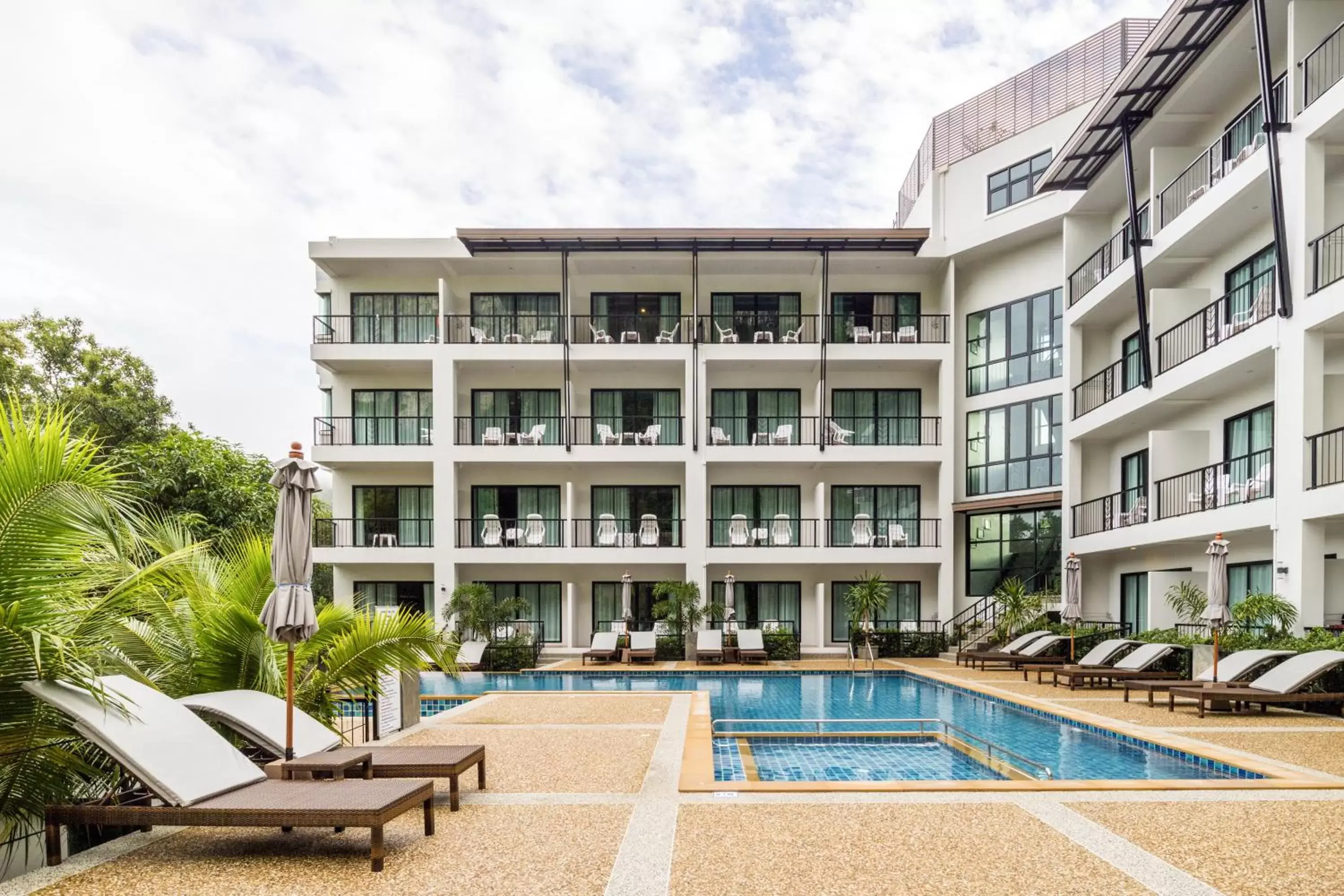 Balcony/Terrace, Property Building in Andaman Pearl Resort
