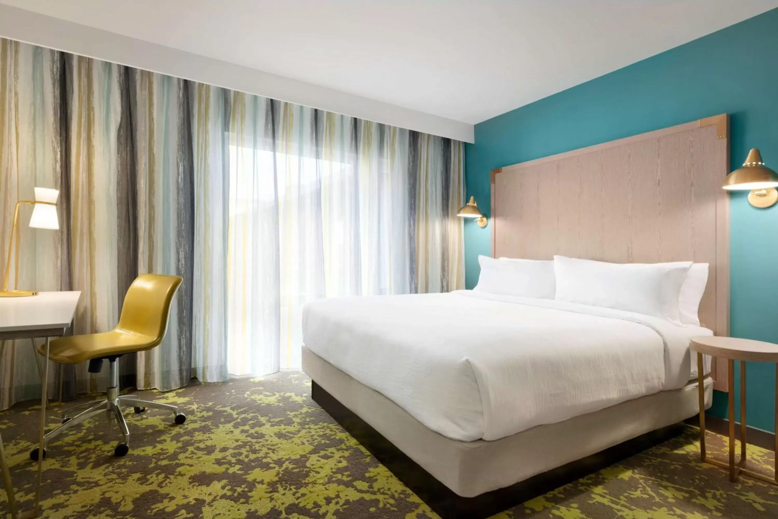 Bedroom, Bed in Embassy Suites By Hilton Boulder Bedroom, Bed in Embassy Suites By Hilton Boulder