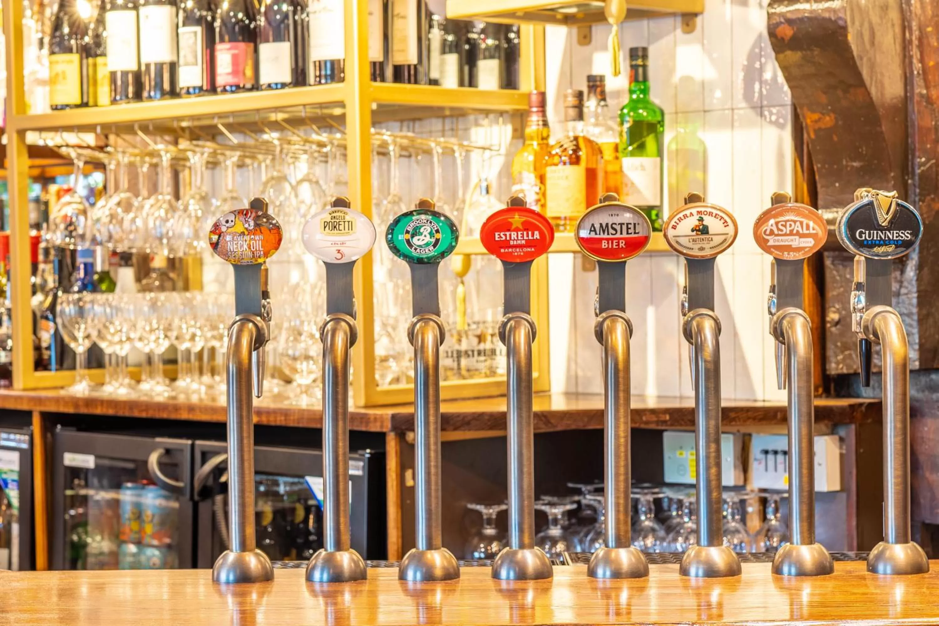 Lounge or bar in Hartford Hall on School Lane