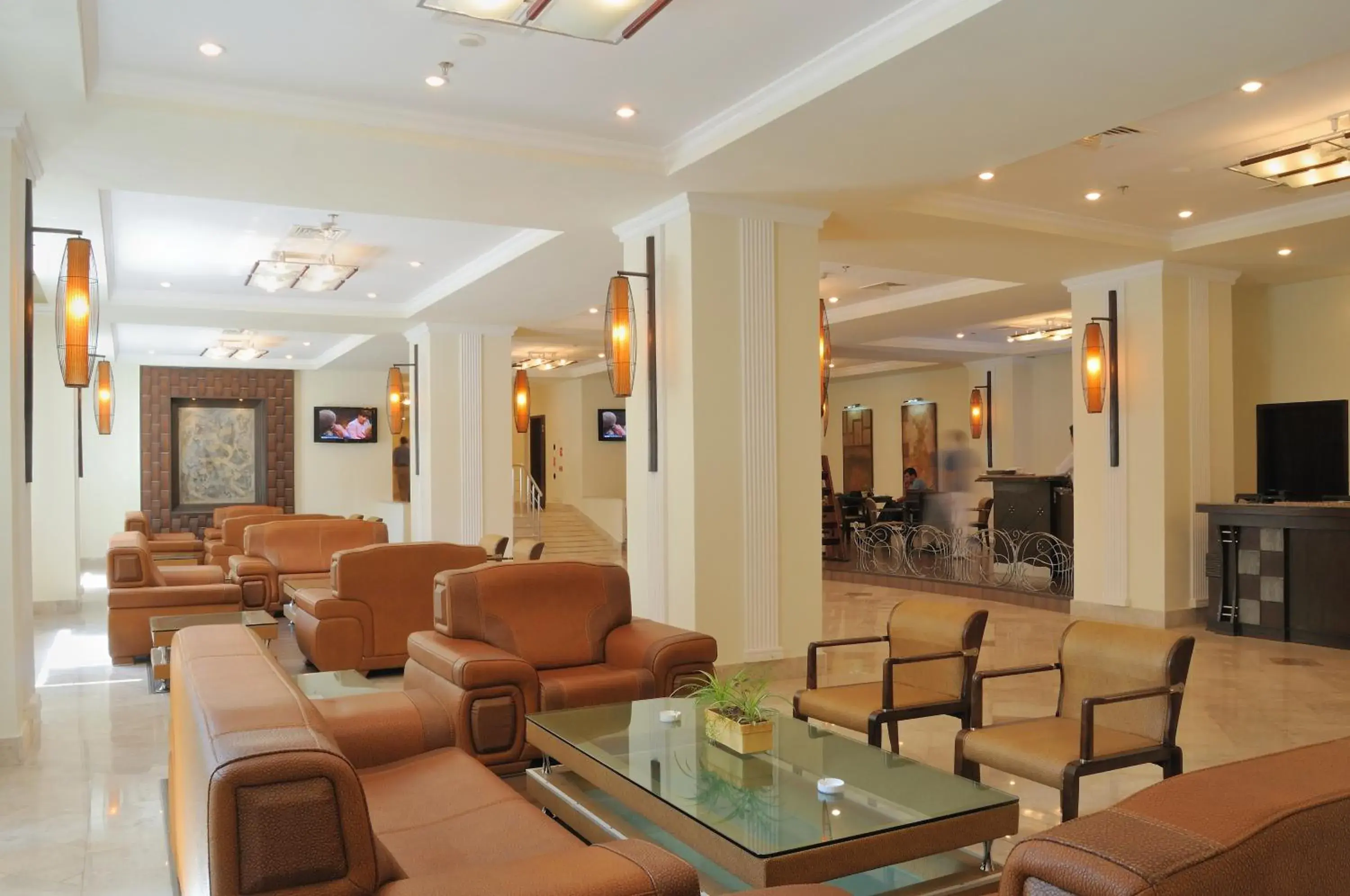 Communal lounge/ TV room, Lounge/Bar in Ramada Tashkent