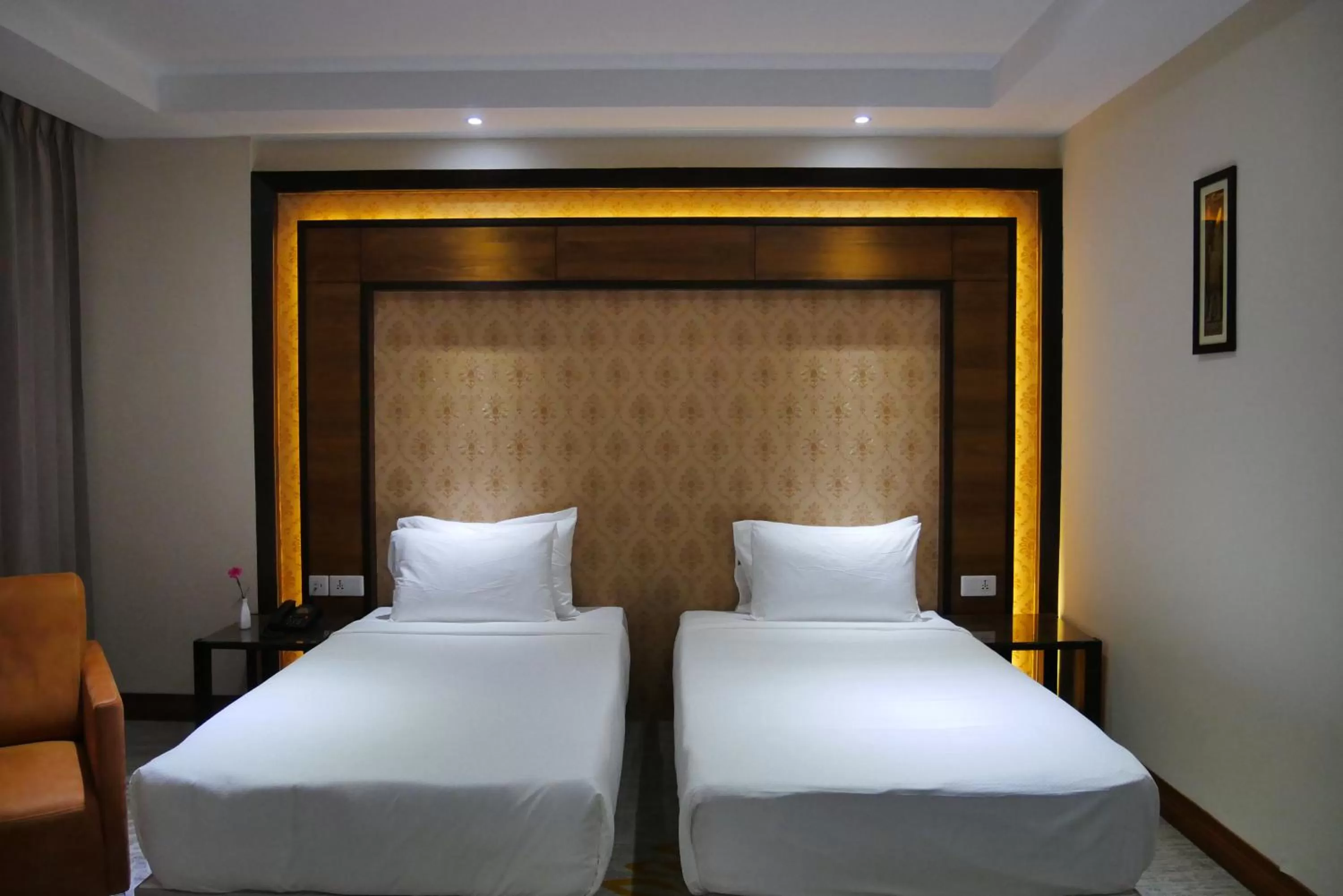 Bedroom, Bed in Hotel Hills