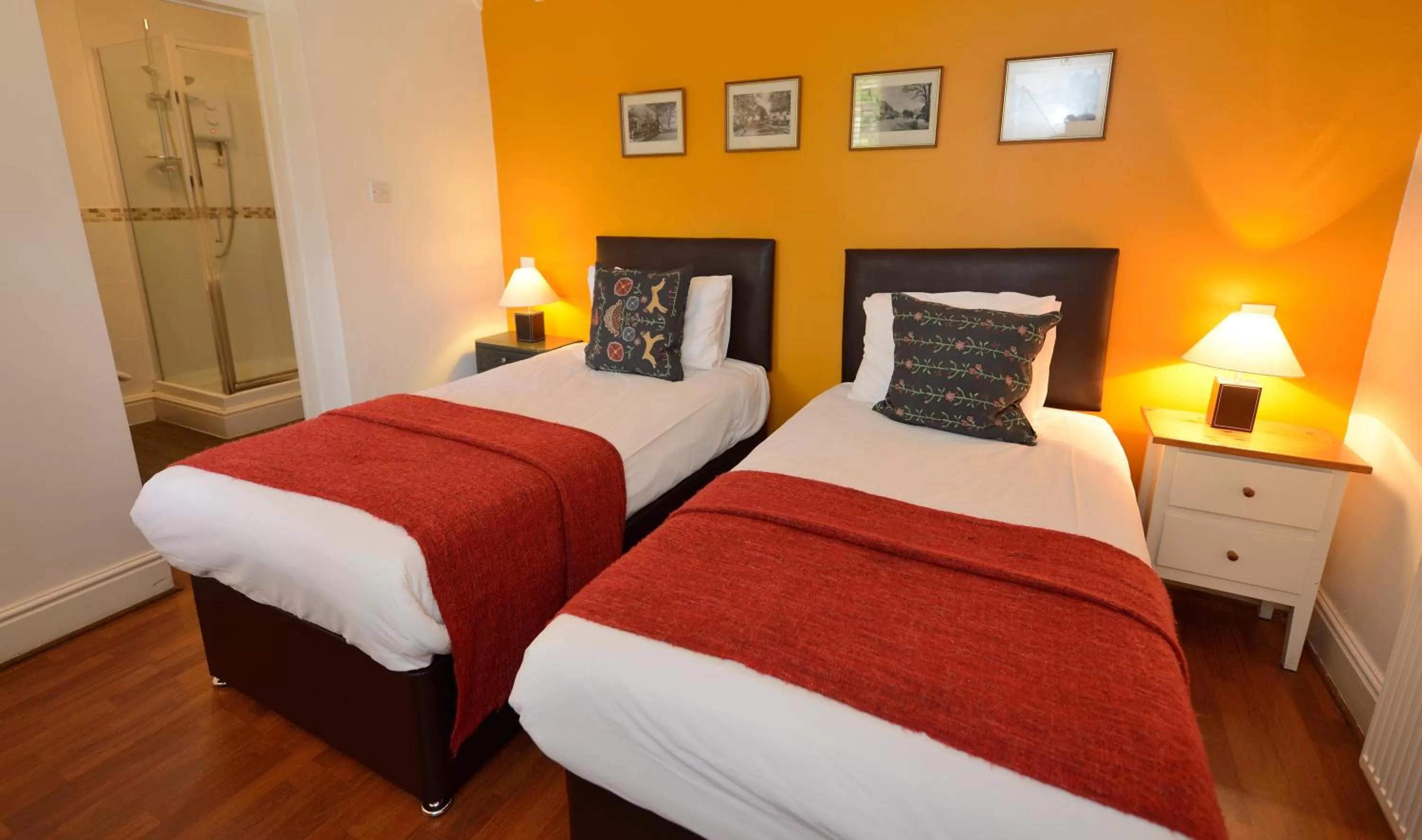 Bed in The White Lion Inn