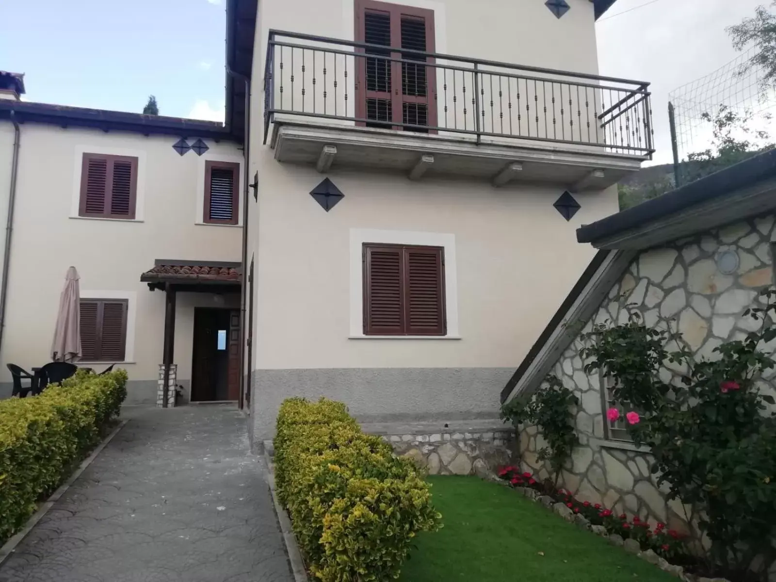 Property Building in Il Roseto