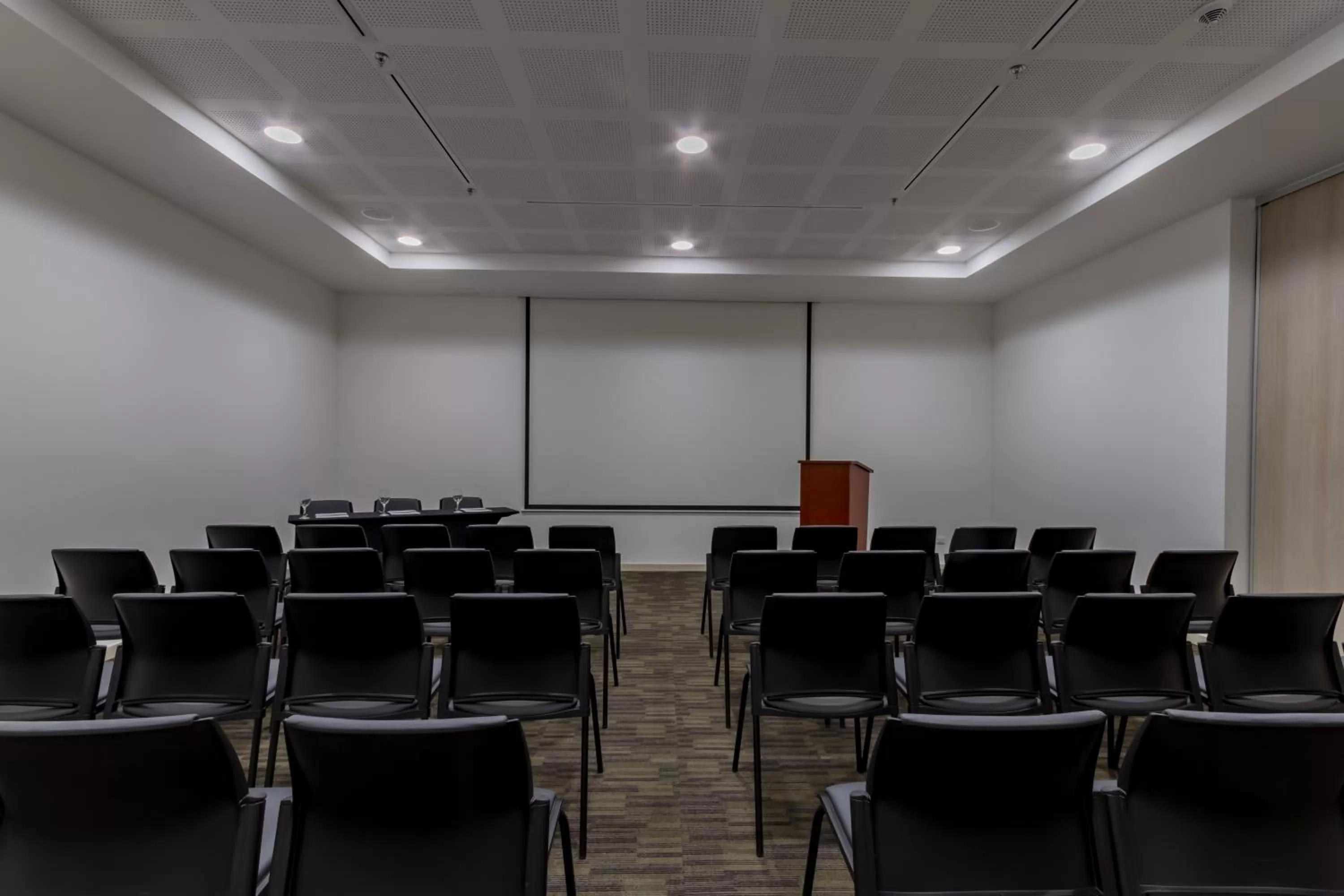 Meeting/conference room in Best Western Plus Santa Marta Hotel