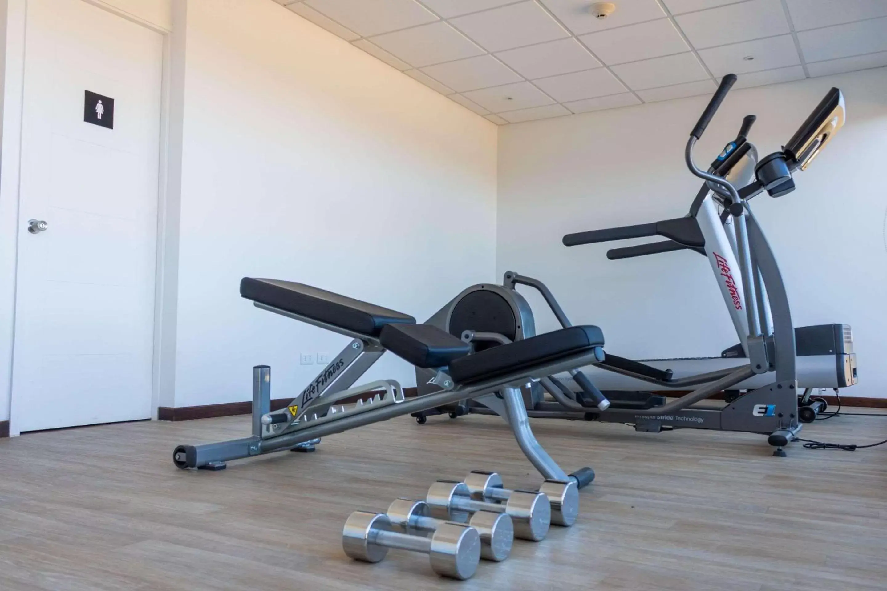 Fitness centre/facilities, Fitness Center/Facilities in Park Inn by Radisson Los Olivos de Vallenar