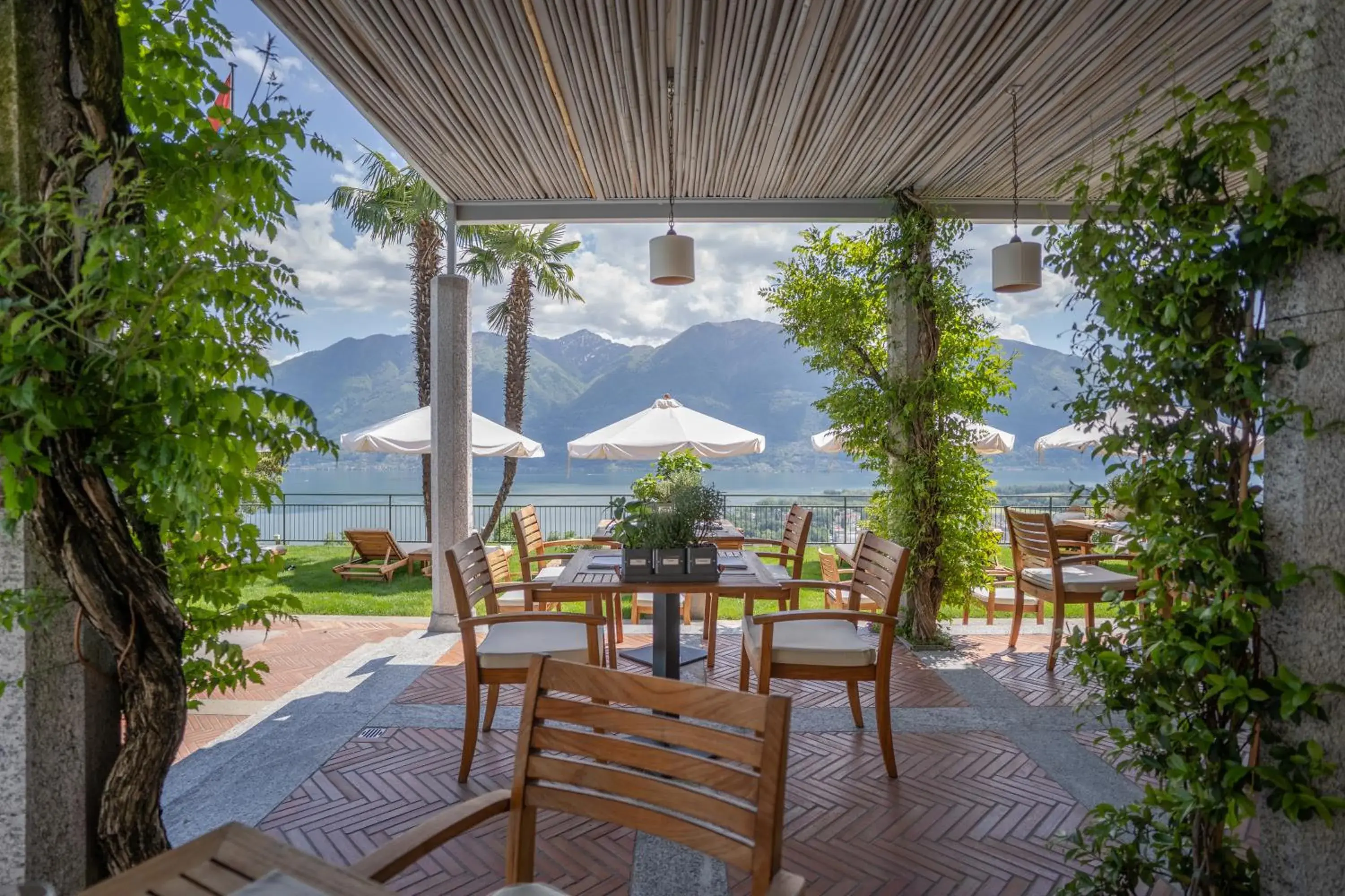 Patio in Villa Orselina - Small Luxury Hotel