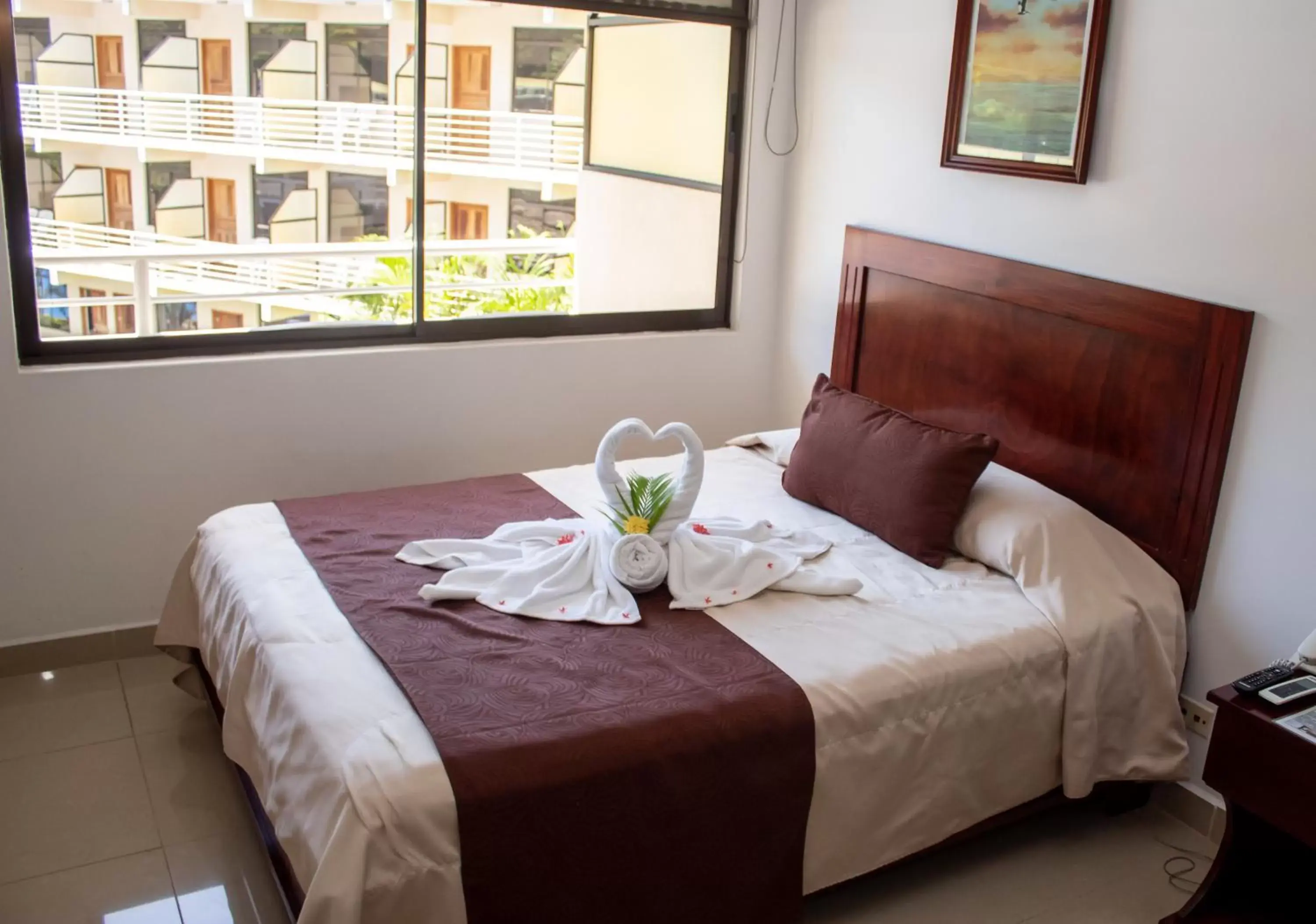 Photo of the whole room, Bed in Hotel Arenas en Punta Leona