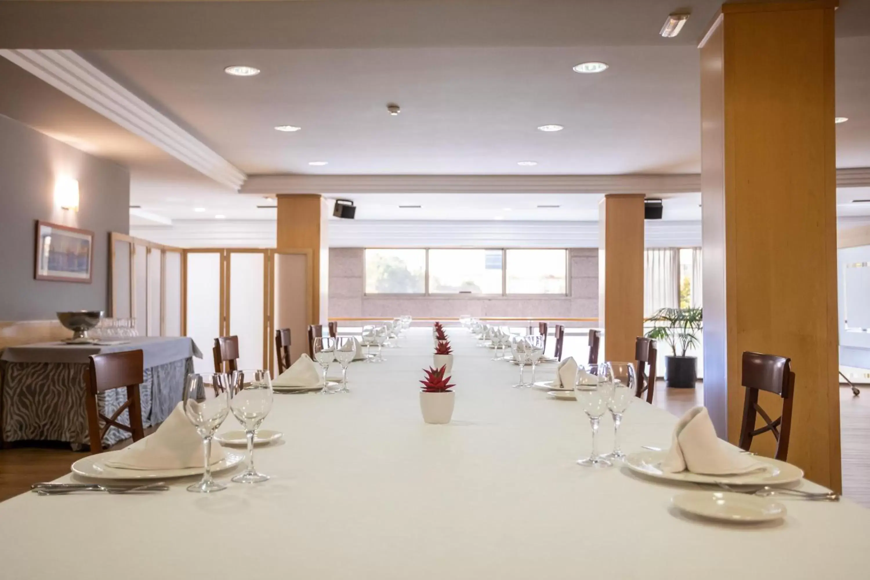 Restaurant/places to eat in Gran Hotel de Ferrol Restaurant/places to eat in Gran Hotel de Ferrol