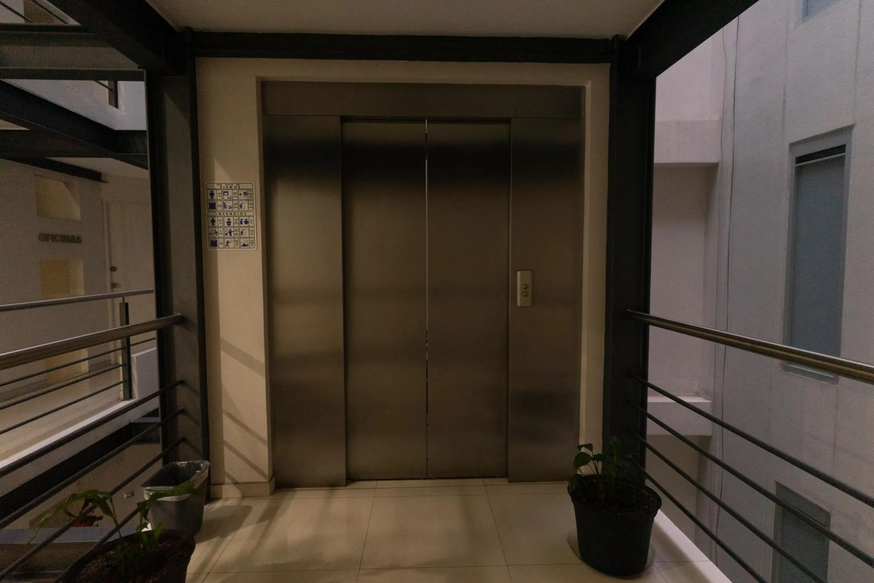 elevator in SC HOTEL