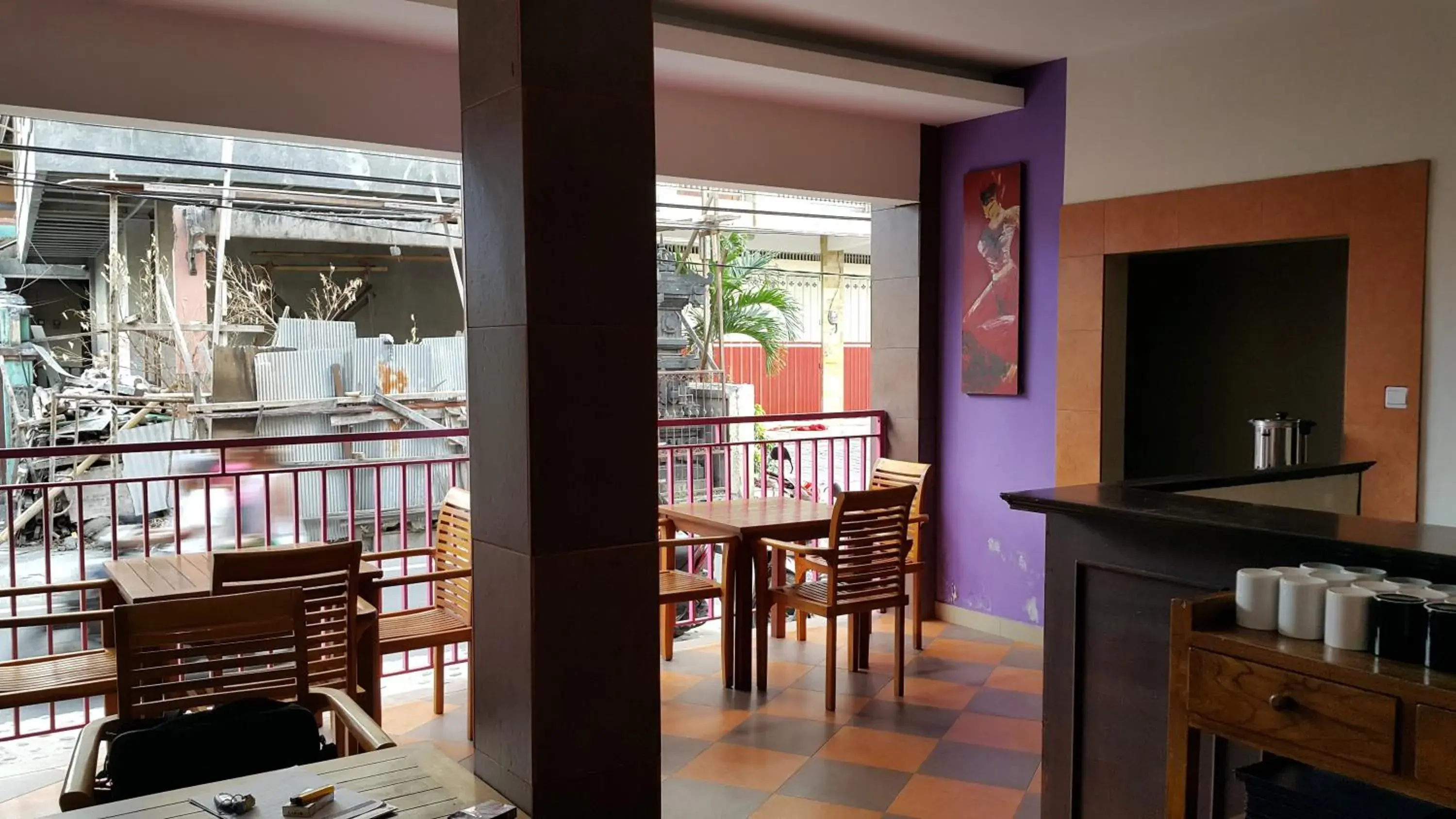 Lounge or bar in Matahari Guest House